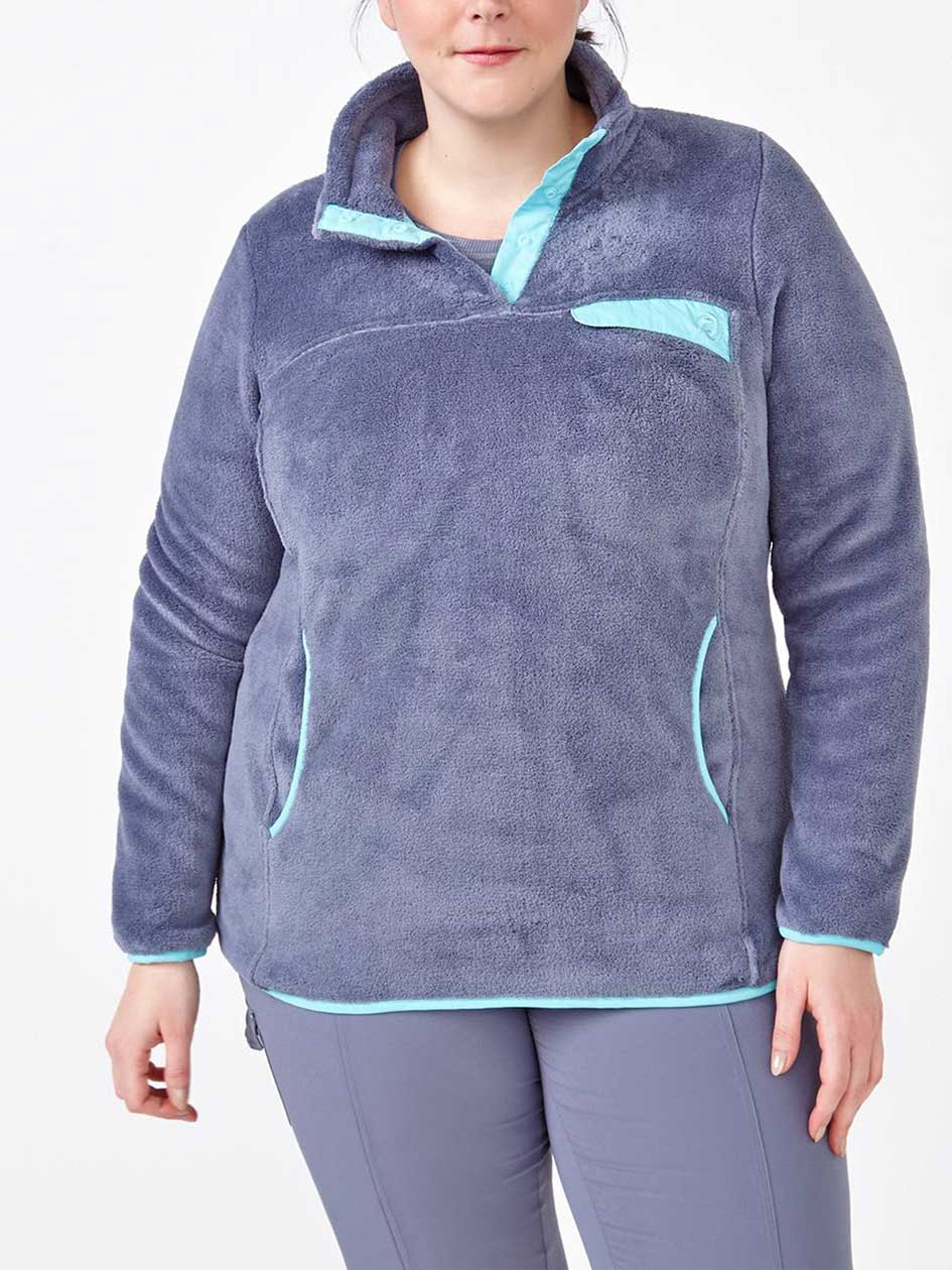 Sports - Plus-Size Plush Pullover Sports - Plus-Size Plush Pullover