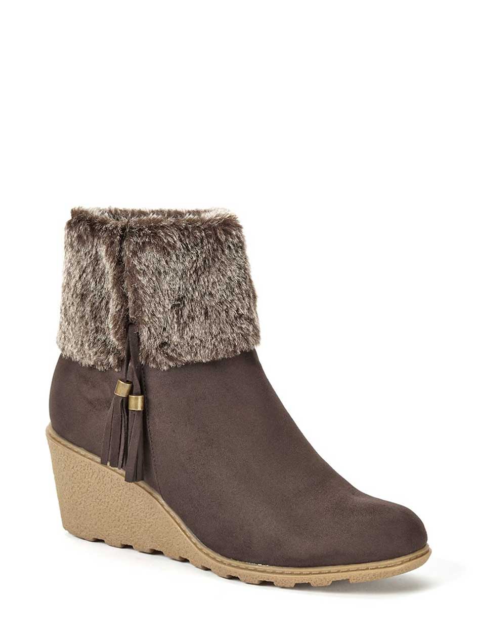 wide width boots with fur