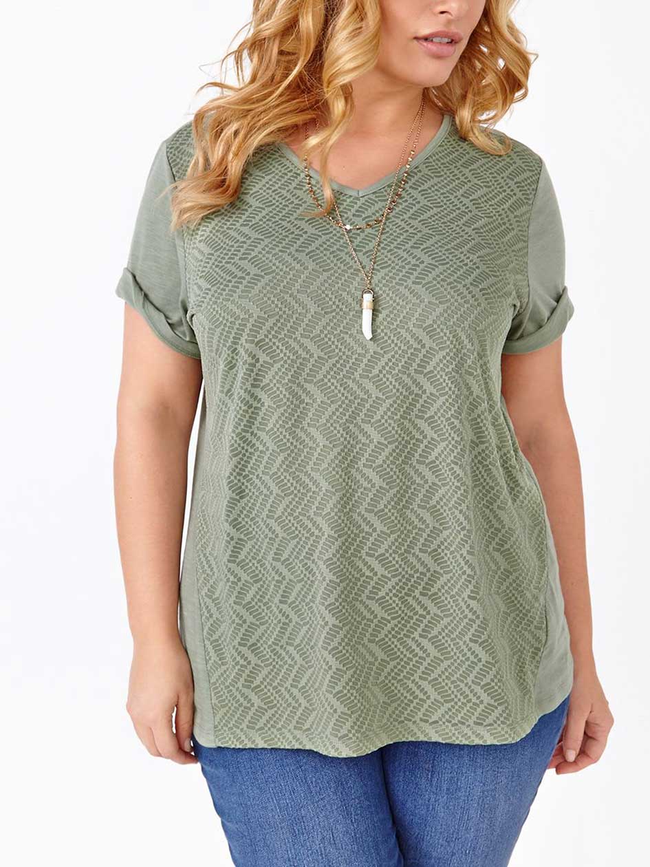 Shaped Fit Lace Front T-Shirt Shaped Fit Lace Front T-Shirt