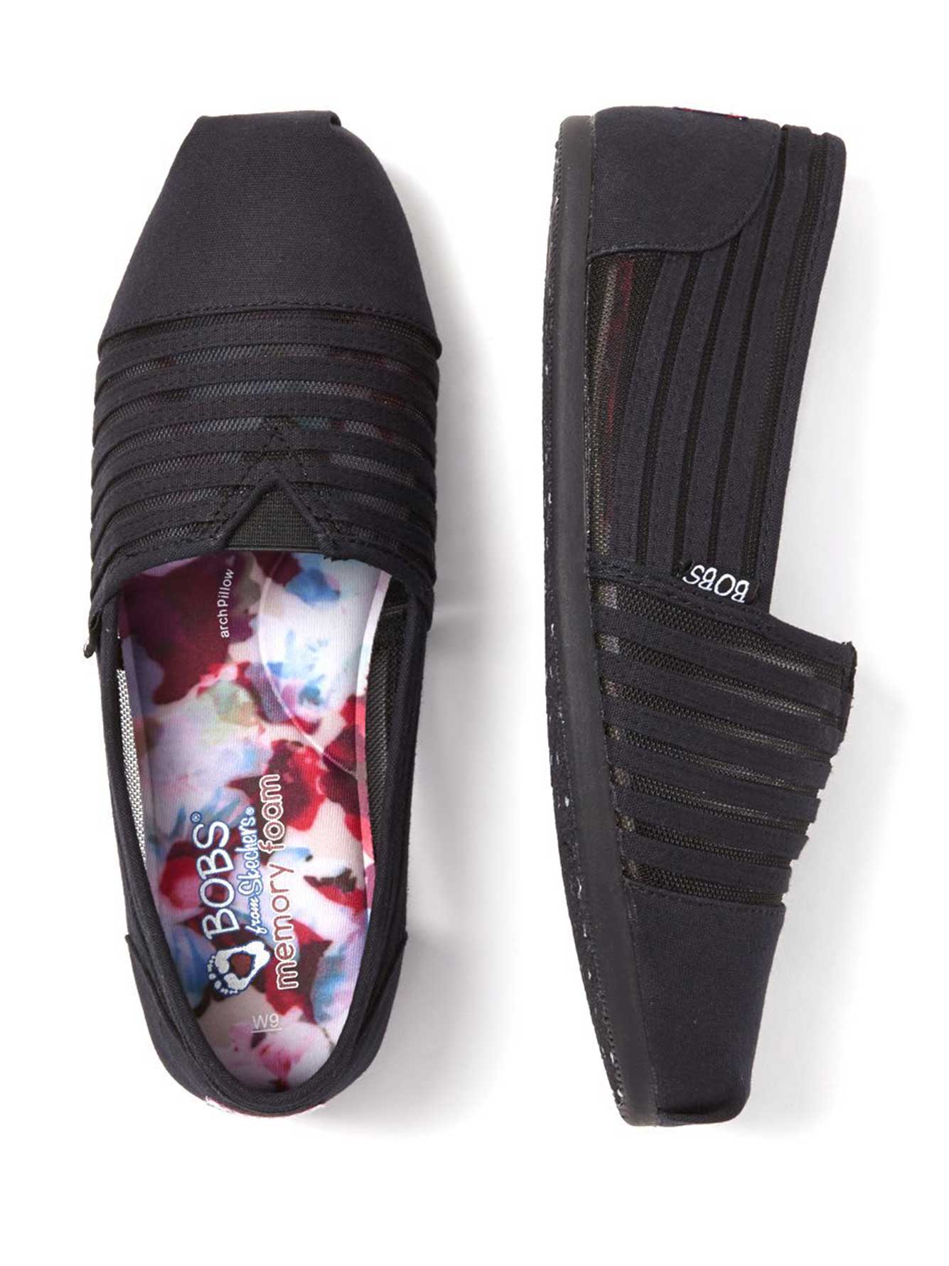 leather sneakers in summer
