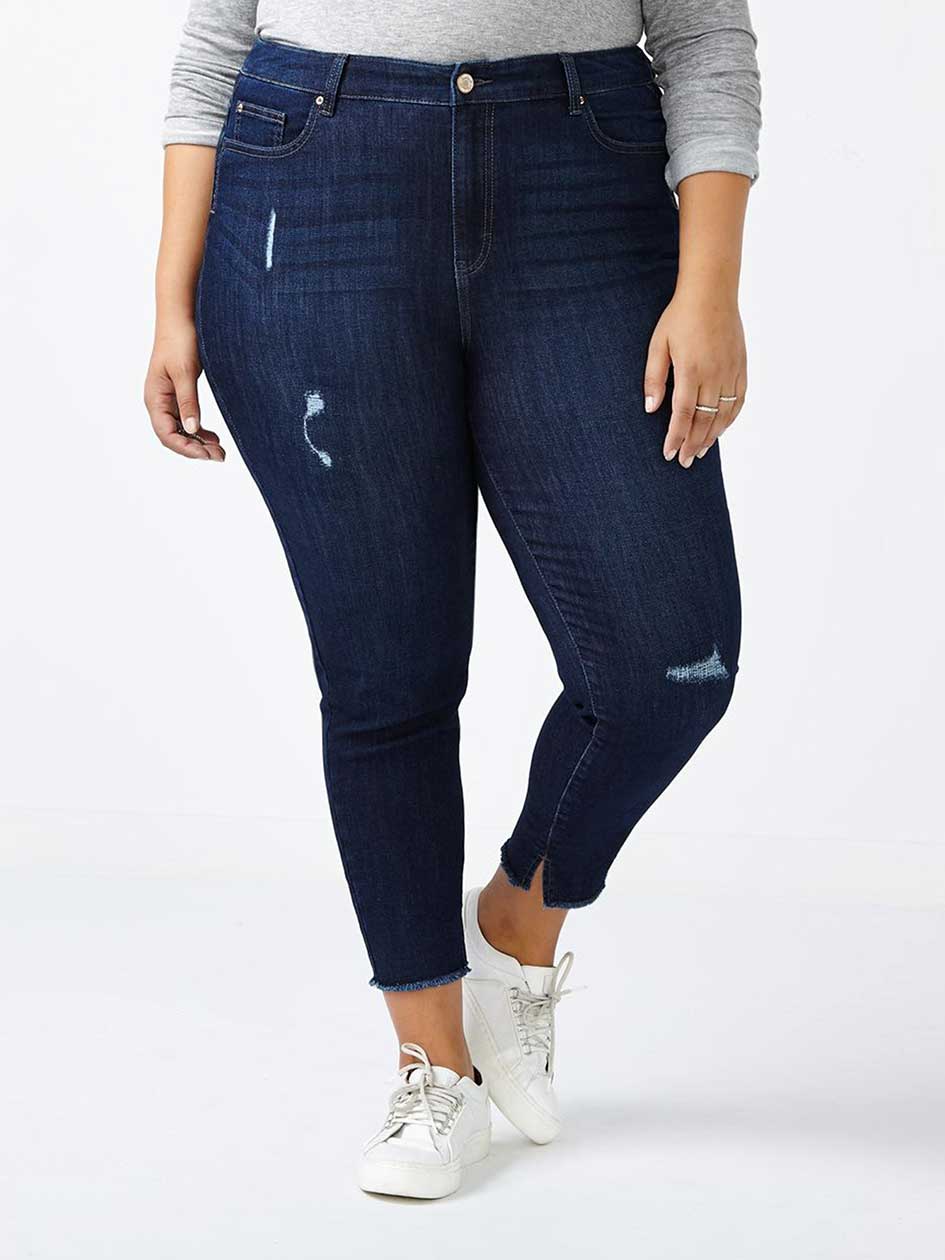 d/c JEANS Slightly Curvy Fit Skinny Distressed Jean d/c JEANS Slightly Curvy Fit Skinny Distressed Jean