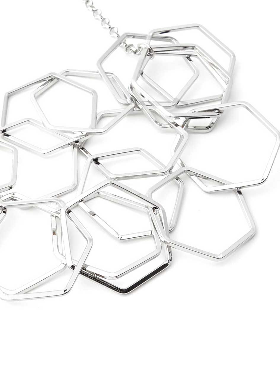 Short Necklace with Geometric Shapes Short Necklace with Geometric Shapes
