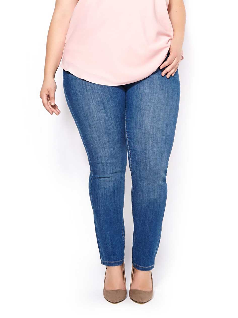 d/c JEANS Slightly Curvy Fit Straight Leg Jean d/c JEANS Slightly Curvy Fit Straight Leg Jean