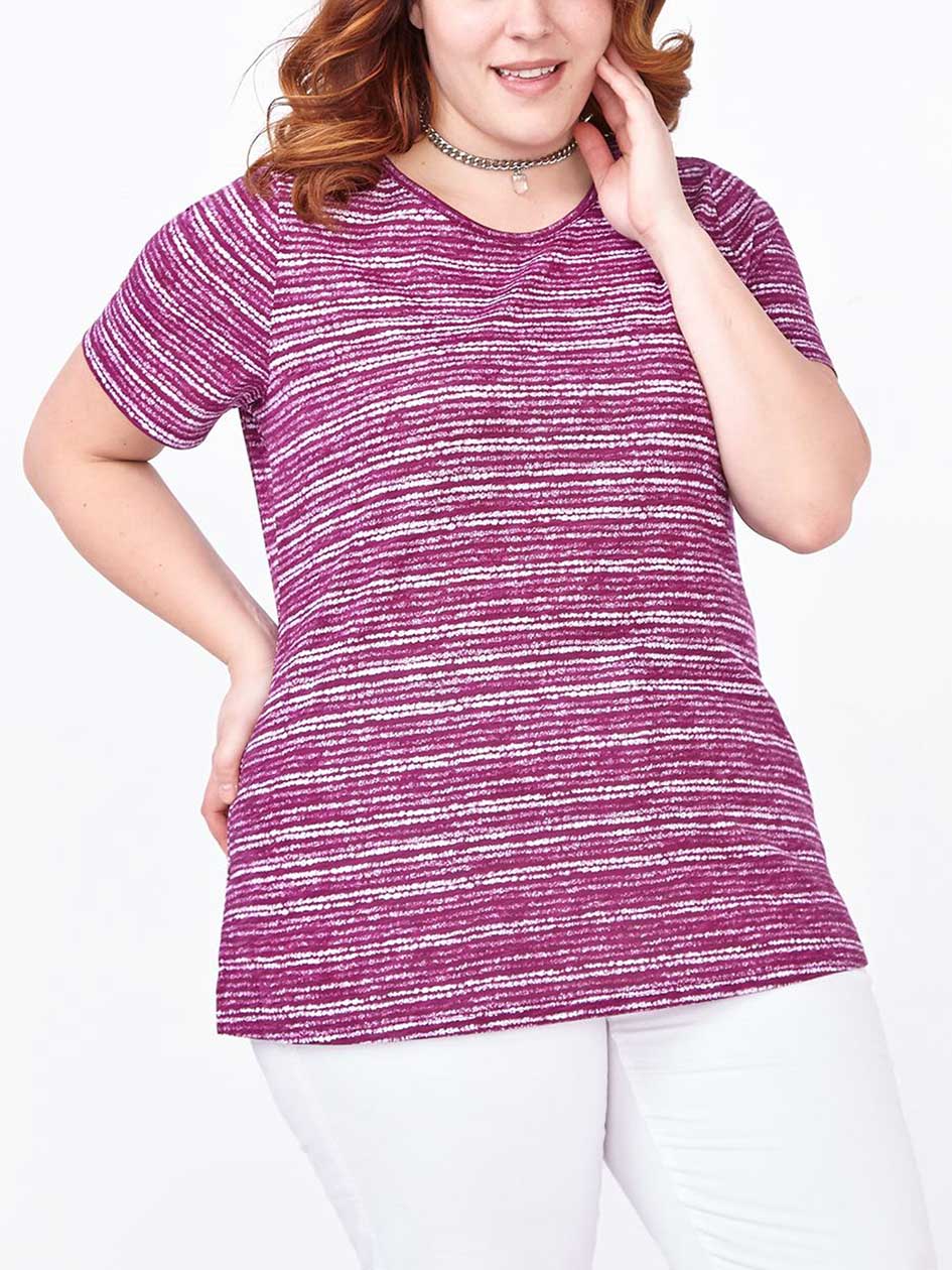 Shaped Fit Printed Cotton T-Shirt Shaped Fit Printed Cotton T-Shirt