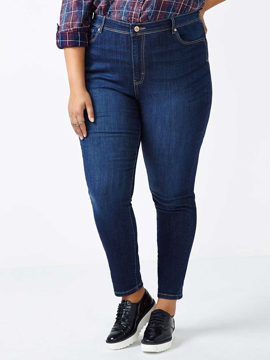 ONLINE ONLY - Tall Straight Fit Skinny Jean - d/c JEANS