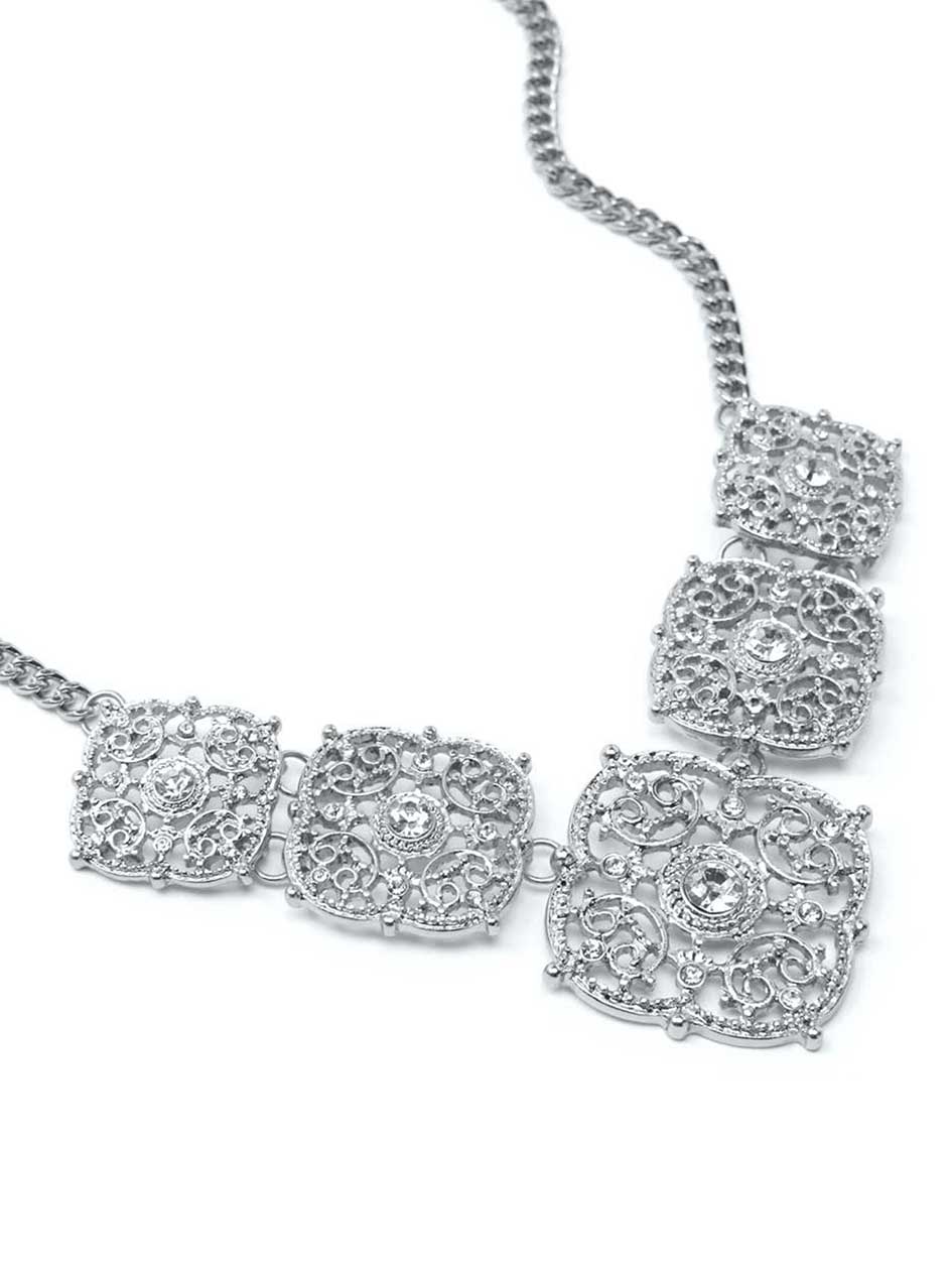 Short Necklace with Stones Short Necklace with Stones