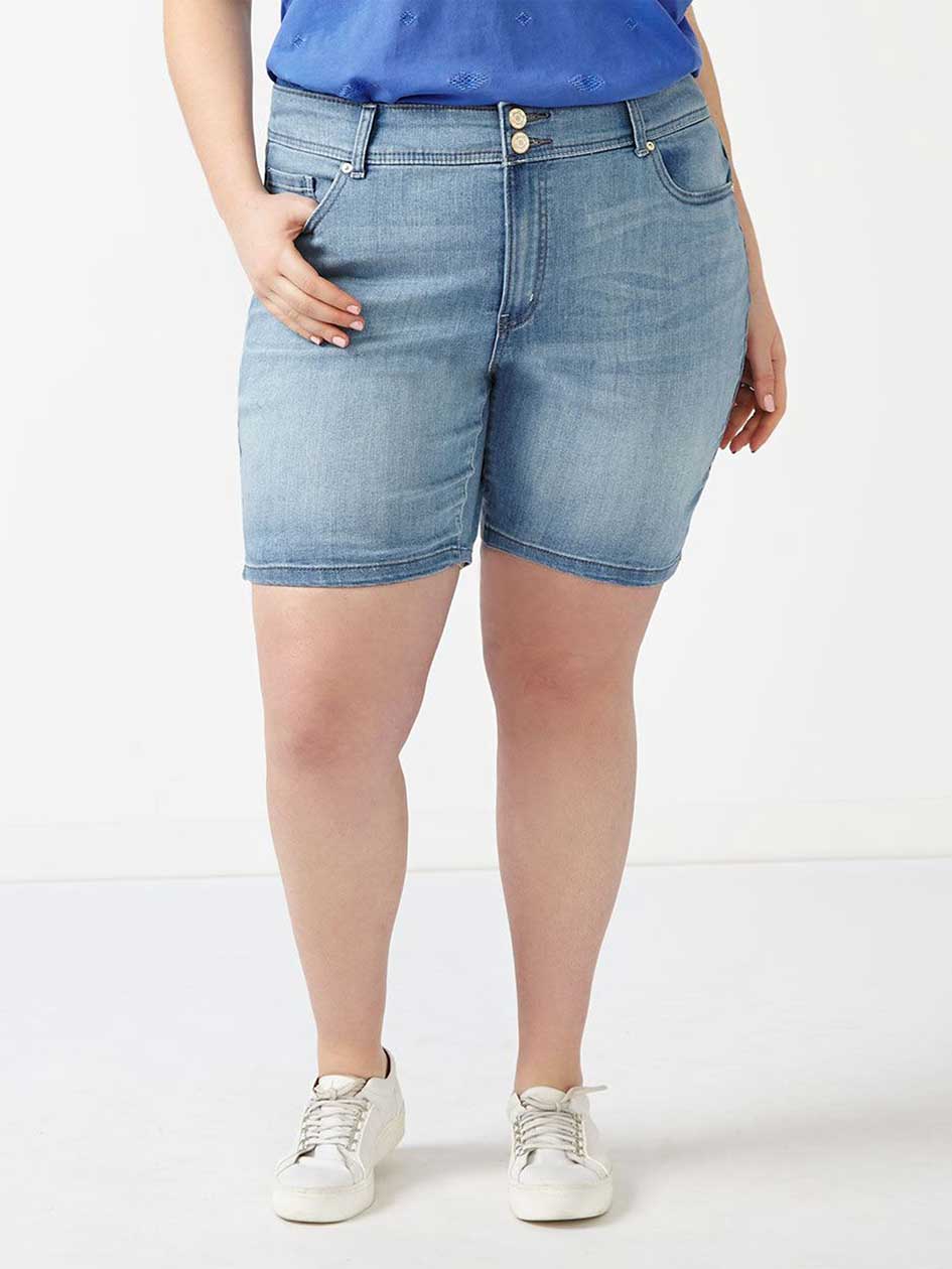 d/c JEANS Slightly Curvy Fit Bermuda Denim Short d/c JEANS Slightly Curvy Fit Bermuda Denim Short