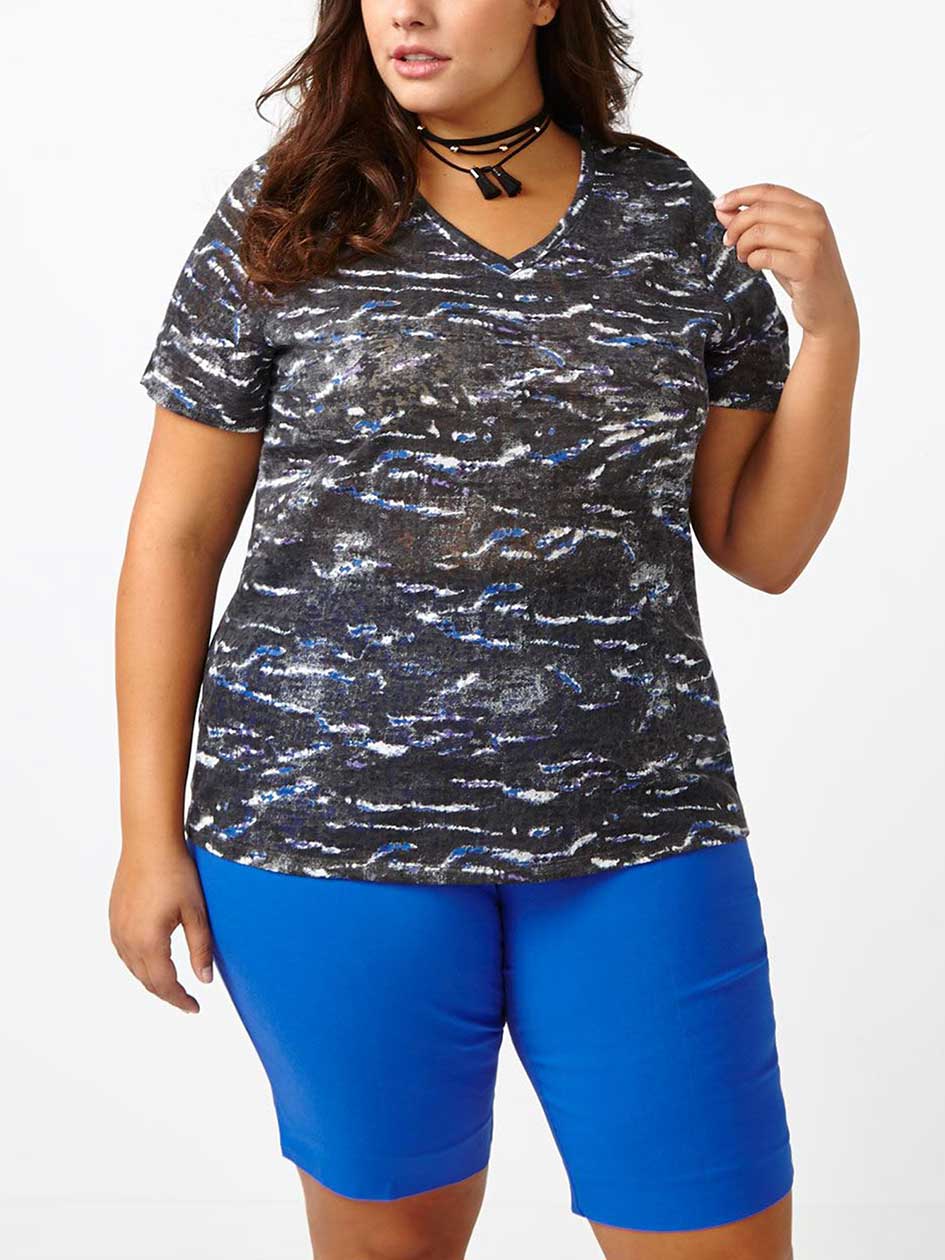 Shaped Fit Printed T-Shirt Shaped Fit Printed T-Shirt