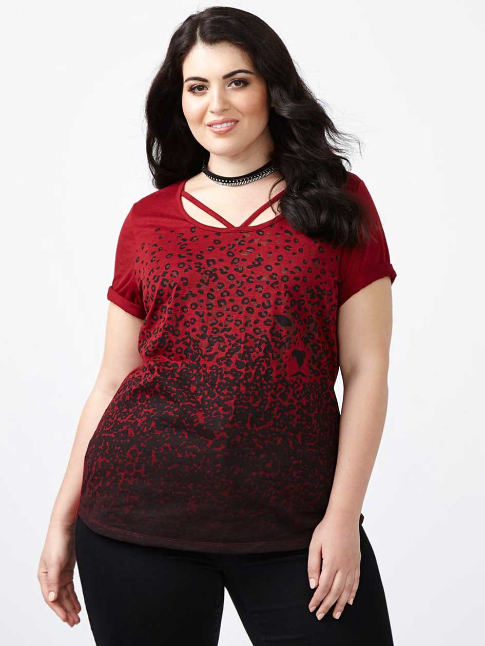 Curve Fit Printed T-Shirt Curve Fit Printed T-Shirt
