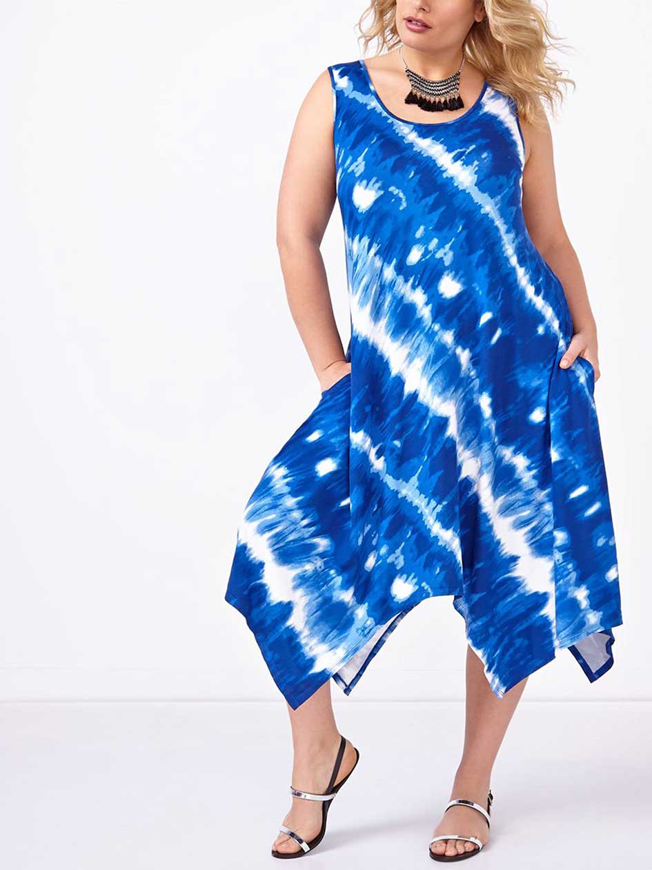 d/c JEANS Sleeveless Printed Sharkbite Dress d/c JEANS Sleeveless Printed Sharkbite Dress