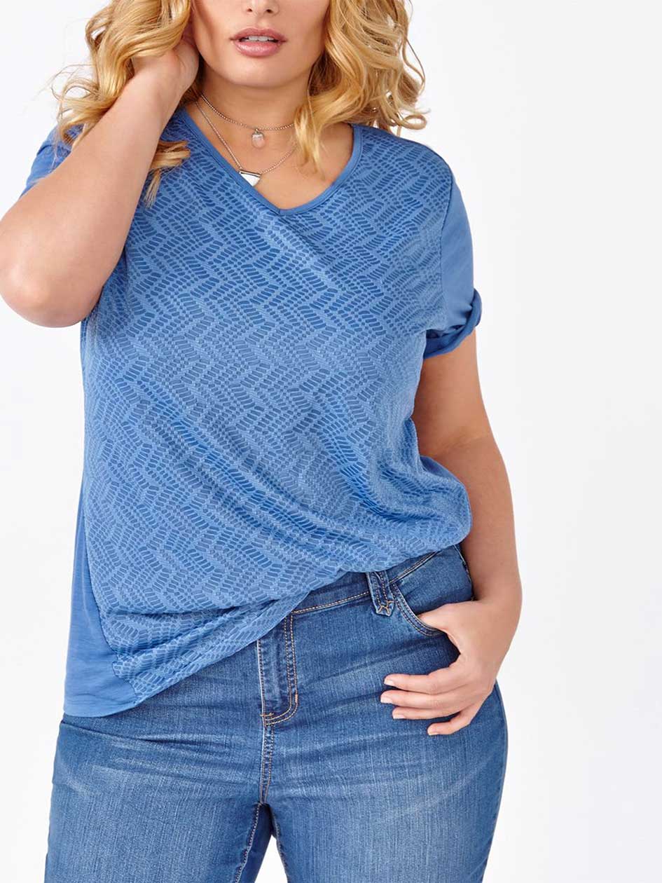 Shaped Fit Lace Front T-Shirt Shaped Fit Lace Front T-Shirt