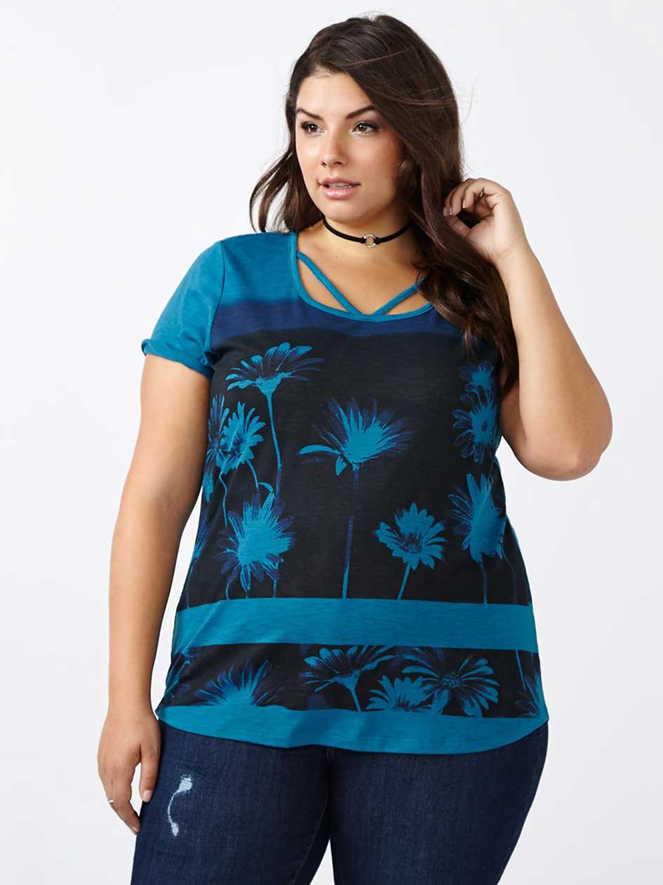 Curve Fit Printed T-Shirt Curve Fit Printed T-Shirt