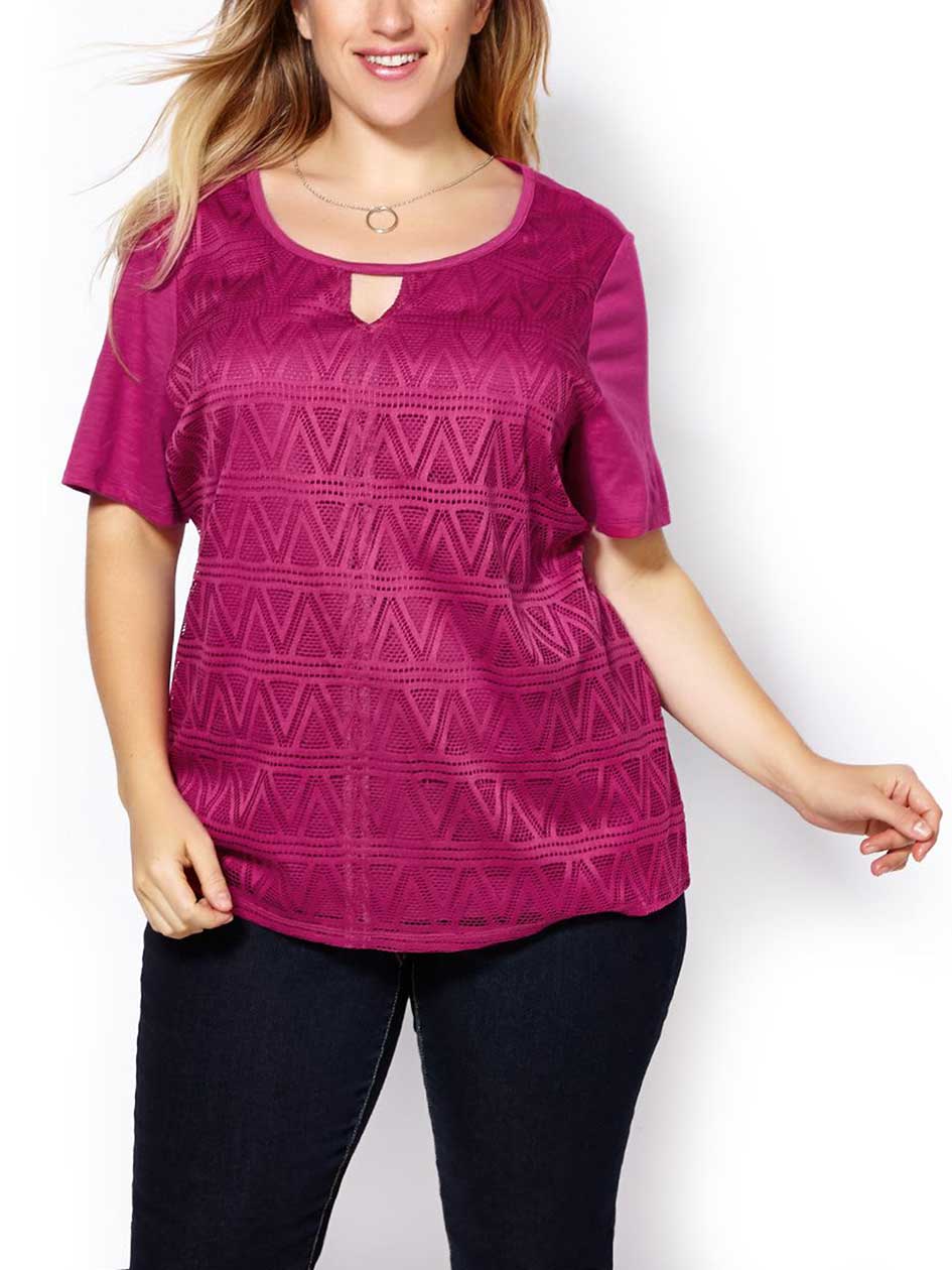 Shaped Fit Lace Front T-Shirt Shaped Fit Lace Front T-Shirt