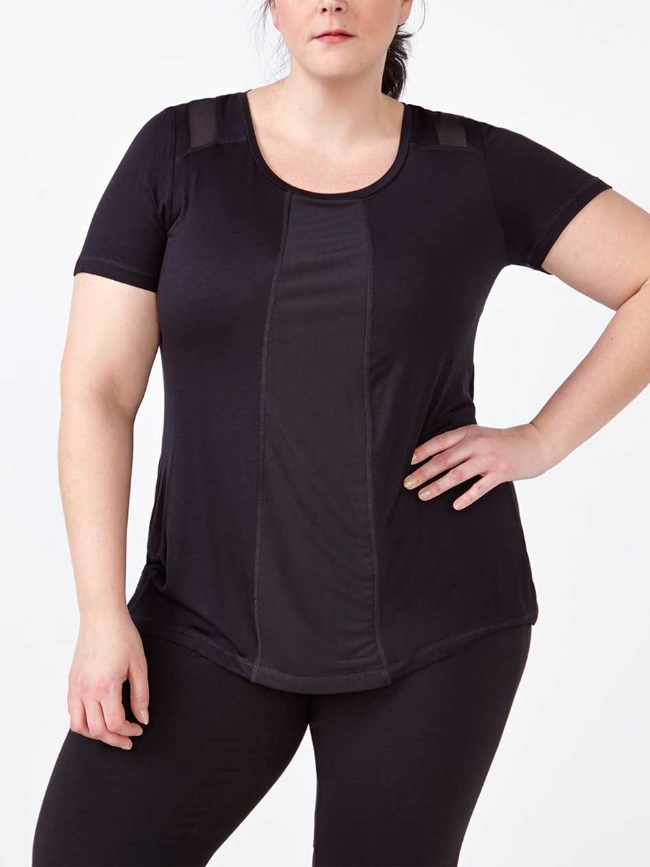 Athleisure - Plus-Size T-Shirt with Mesh Athleisure - Plus-Size T-Shirt with Mesh
