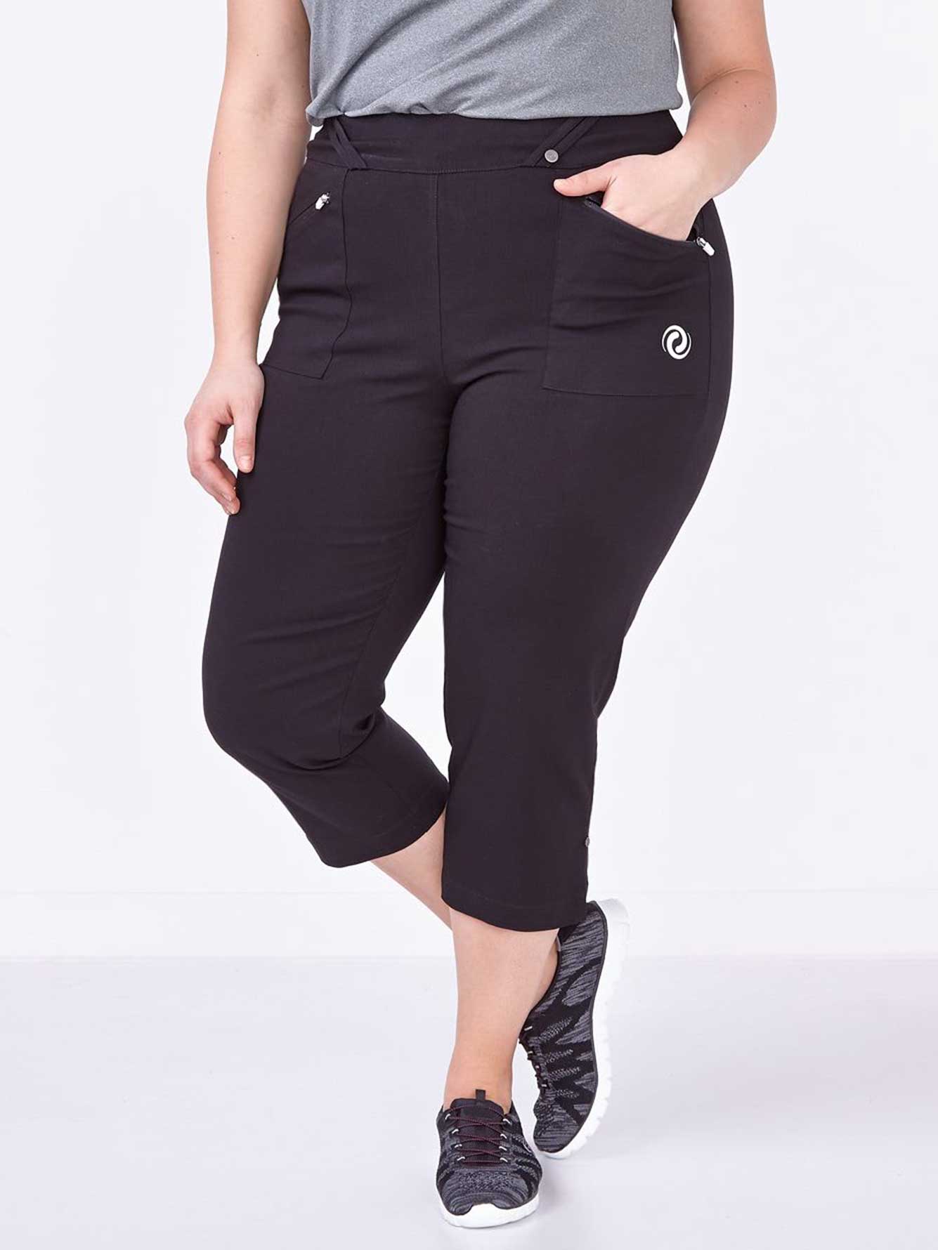 women's plus size golf capris