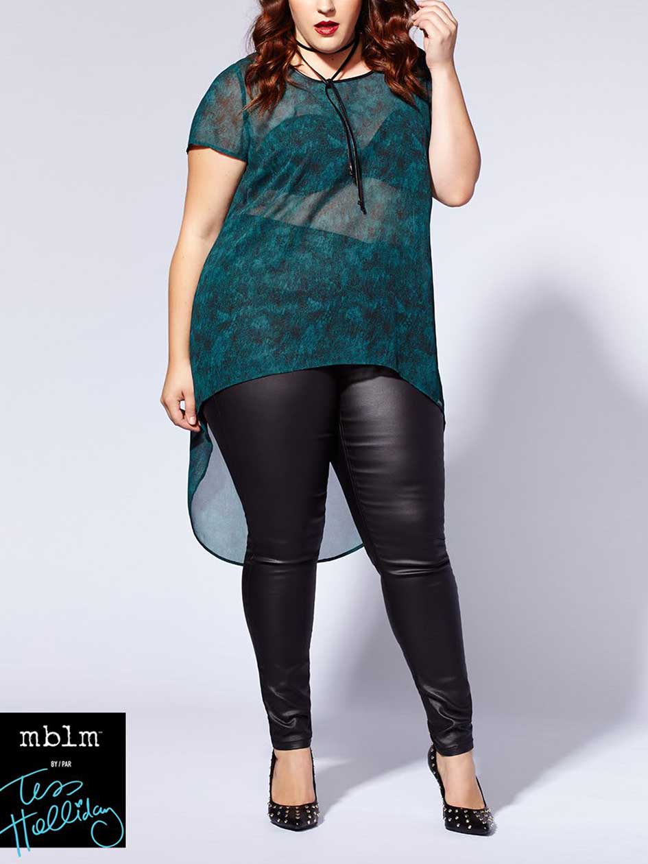 Tess Holliday - Short Sleeve Printed High Low Top Tess Holliday - Short Sleeve Printed High Low Top