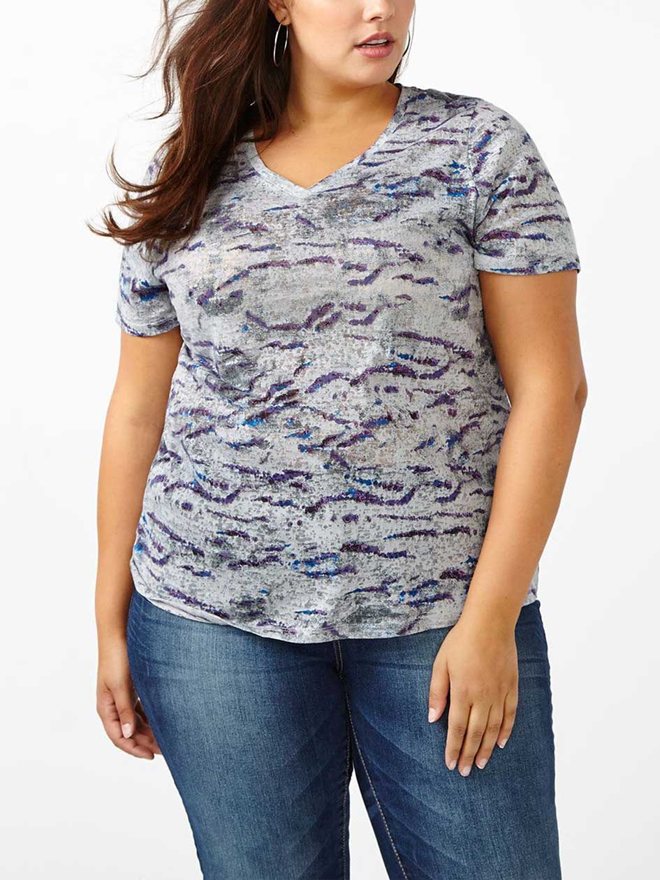 Curve Fit Printed T-Shirt Curve Fit Printed T-Shirt