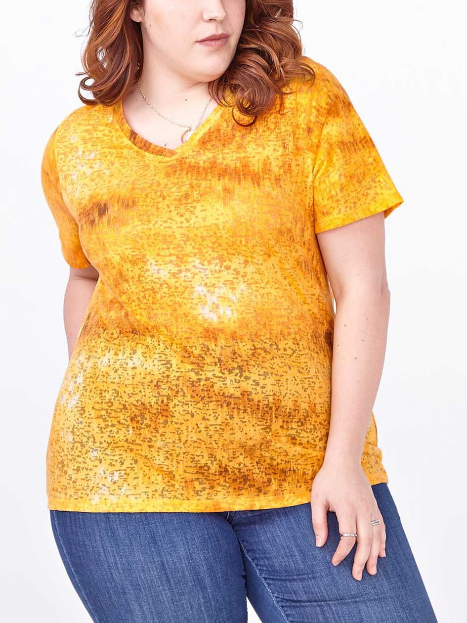 Shaped Fit Printed T-Shirt Shaped Fit Printed T-Shirt