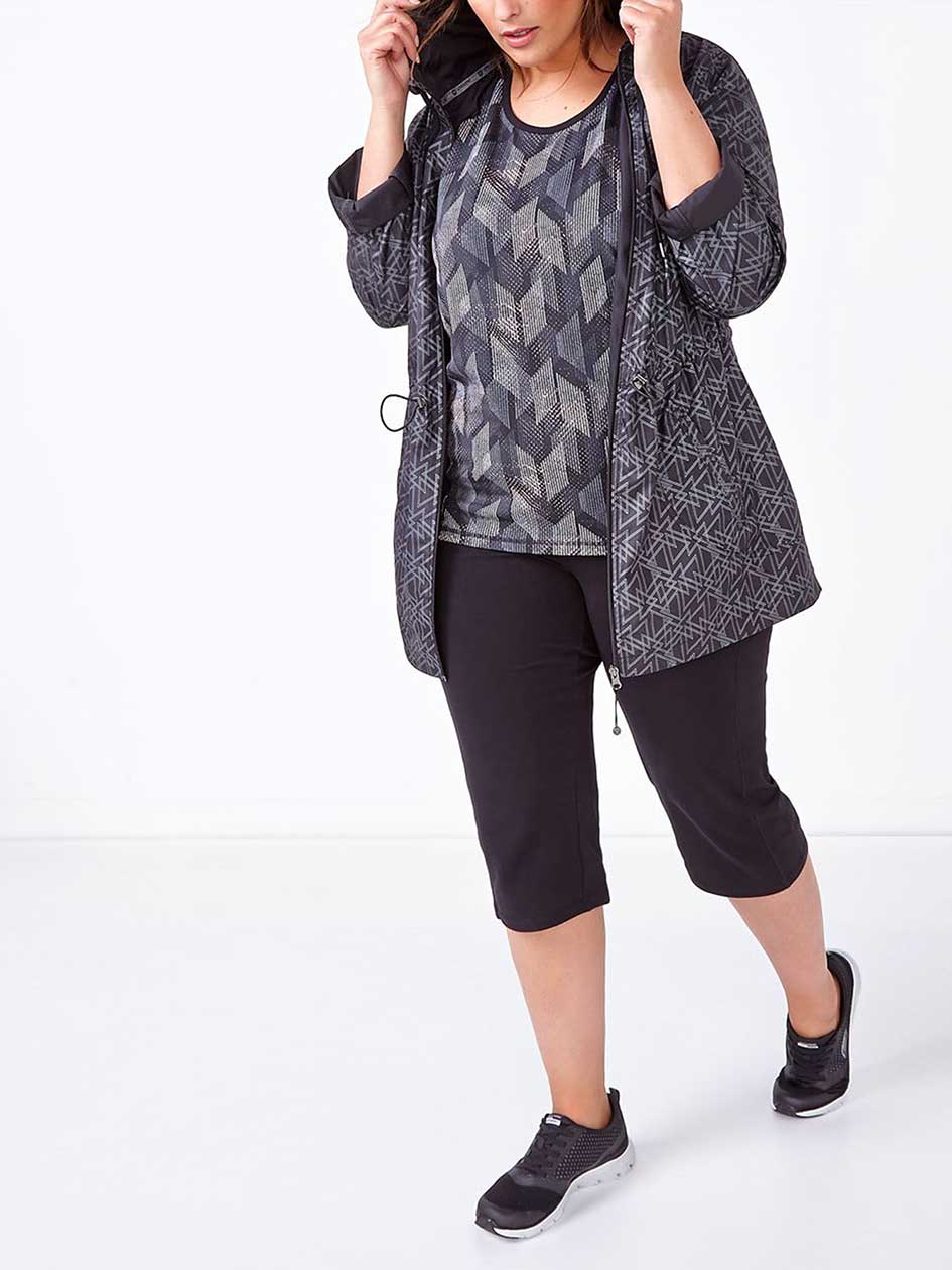 Essentials Tech - Plus-Size Printed Capri Essentials Tech - Plus-Size Printed Capri