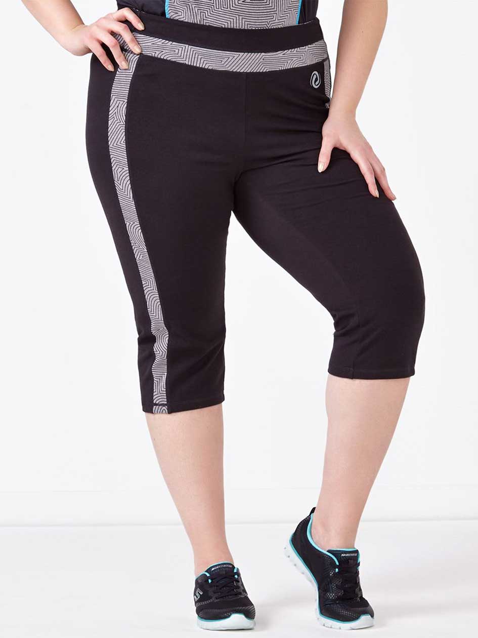 Essentials - Plus-Size Printed Capri Essentials - Plus-Size Printed Capri