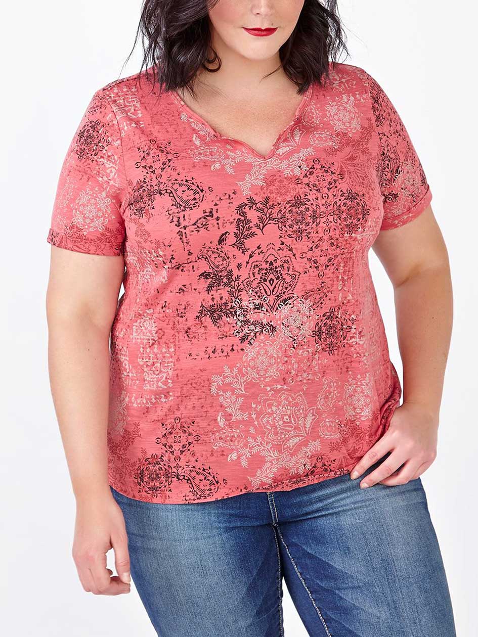 Shaped Fit Printed T-Shirt Shaped Fit Printed T-Shirt