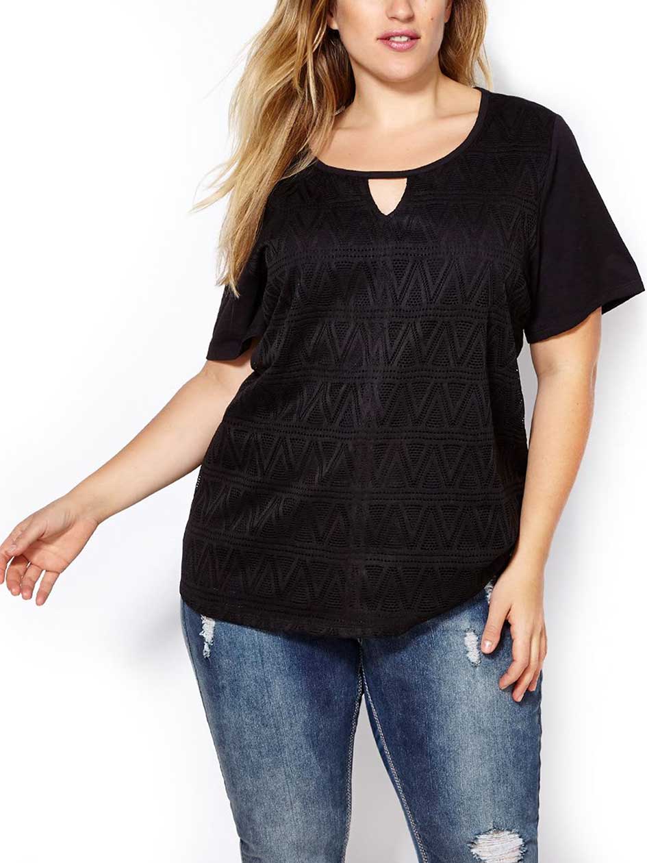 Shaped Fit Lace Front T-Shirt Shaped Fit Lace Front T-Shirt
