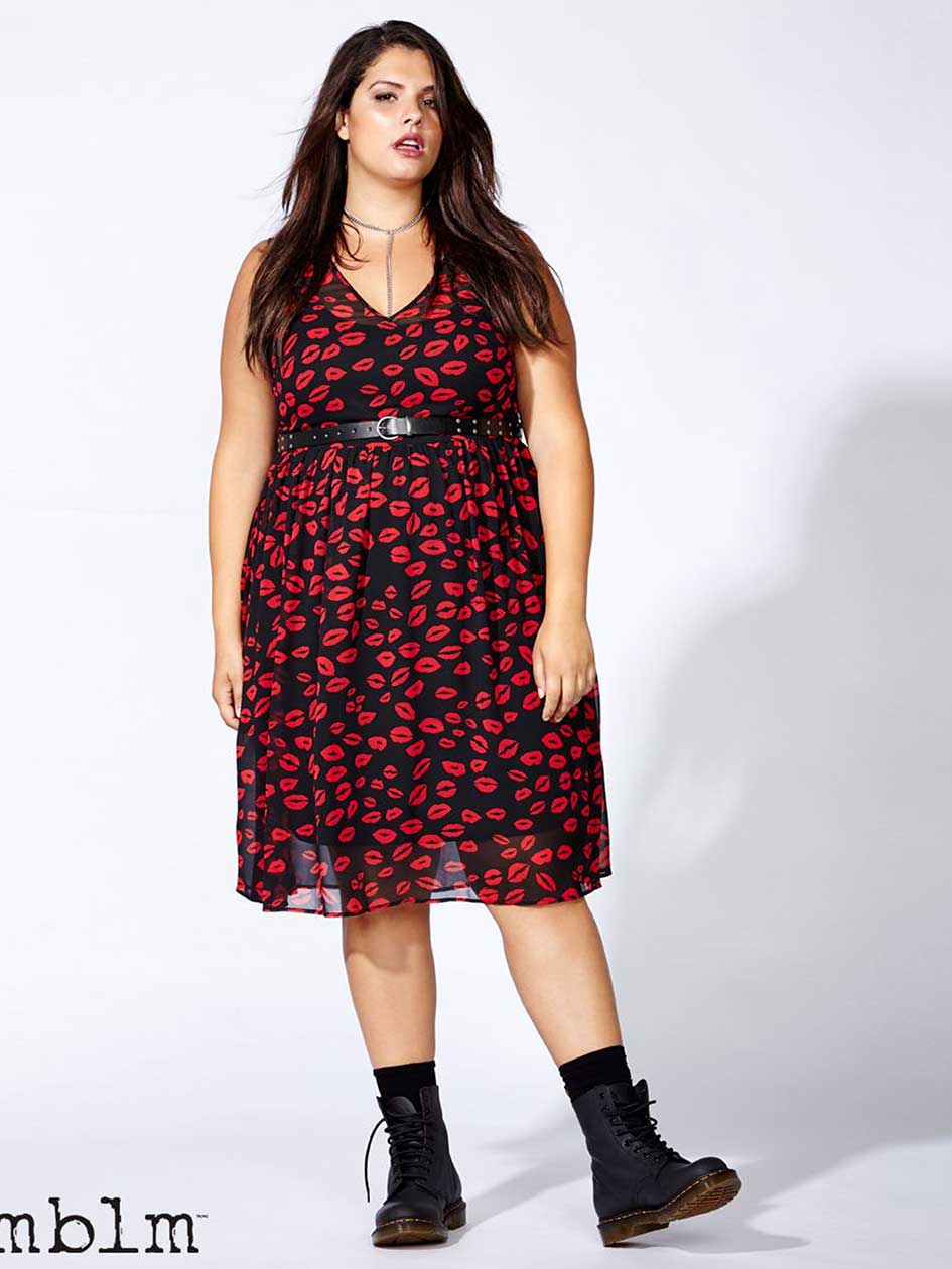 mblm Sleeveless Kiss Print Dress mblm Sleeveless Kiss Print Dress
