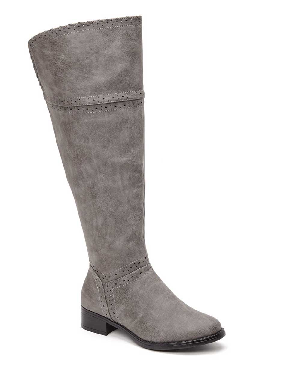 wide width walking boots