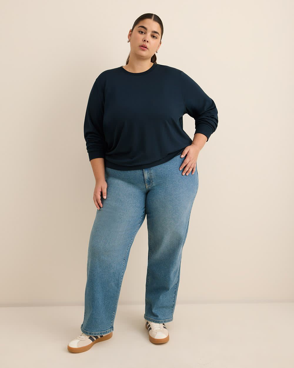 Boyfriend-Fit Crewneck Sweatshirt - PENN. Essentials