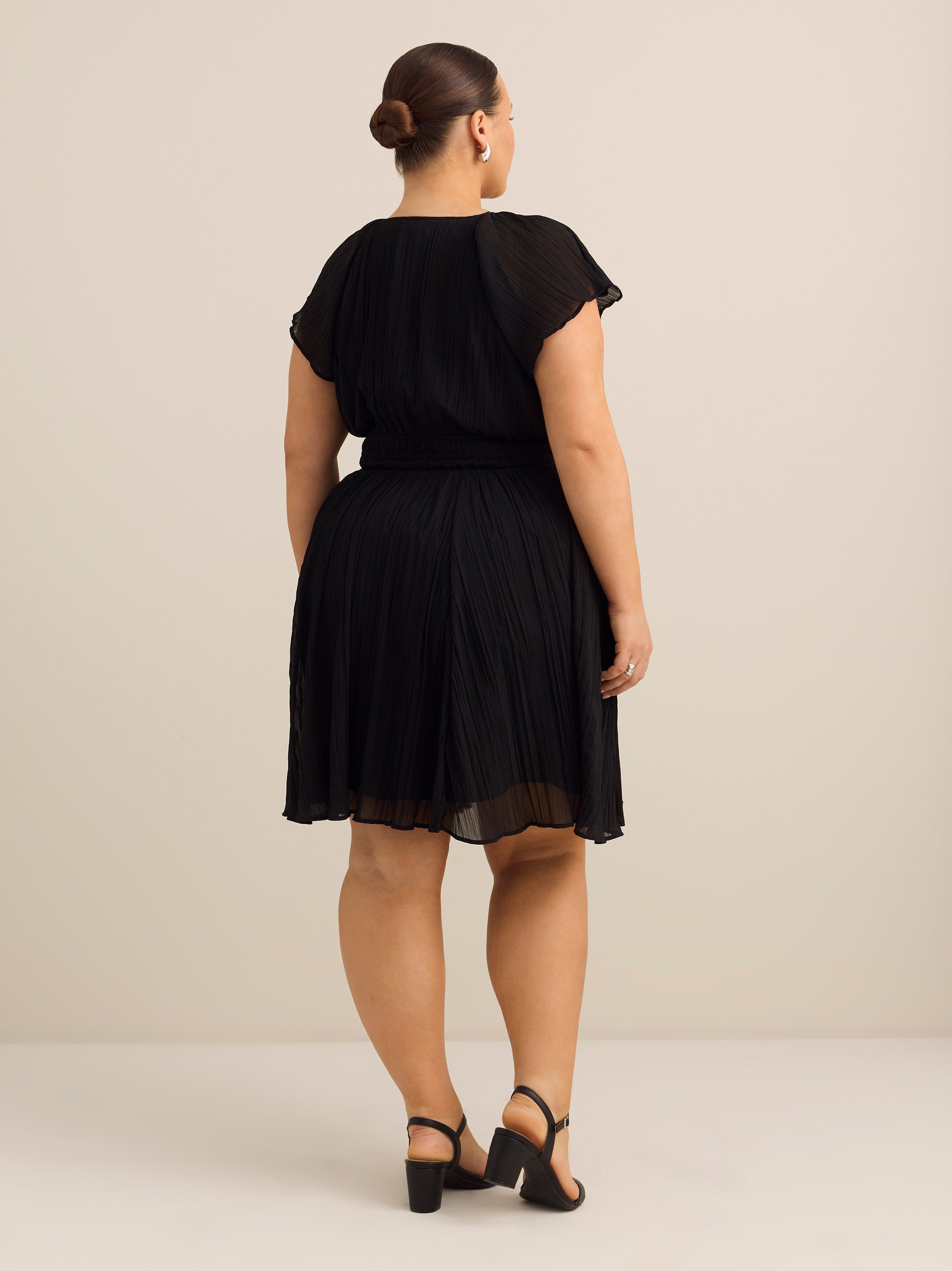 Raglan Short-Sleeve Dress with Elastic Waist - Addition Elle