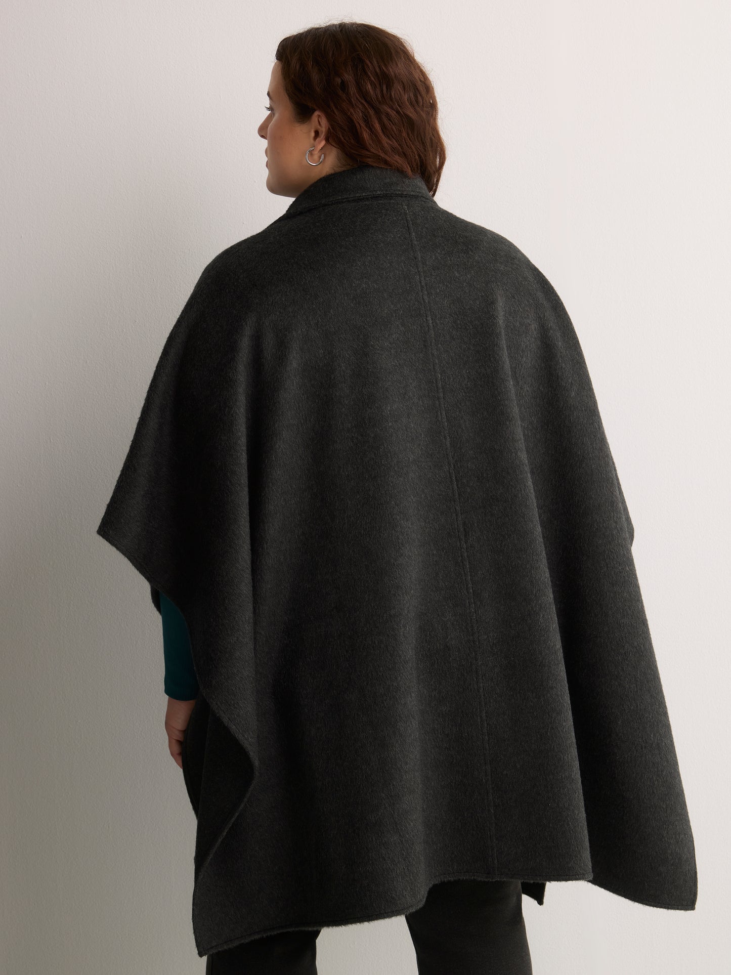 Dark Gray Stand-Collar Buttoned-Down Cape