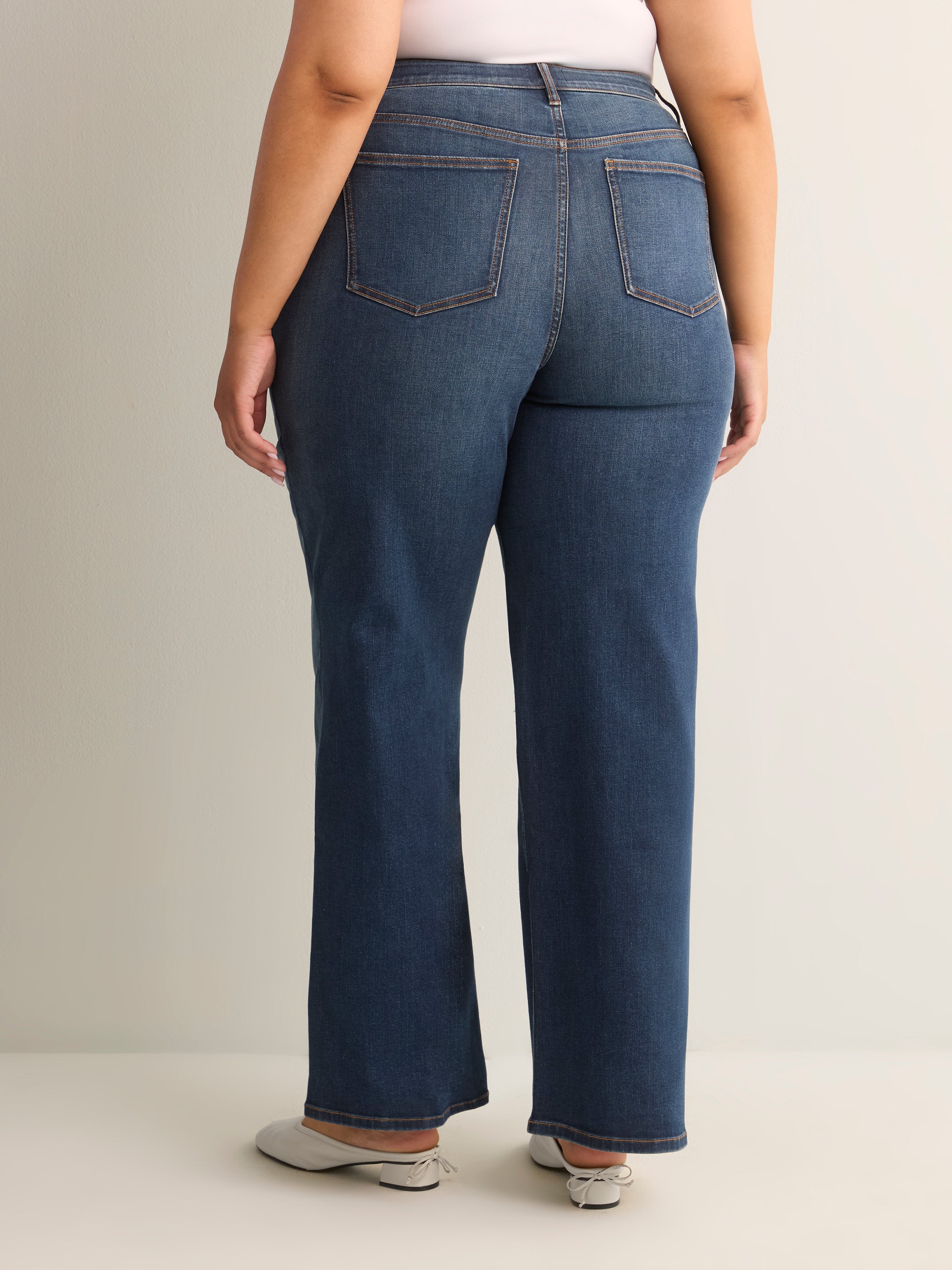 Classic-Fit Wide-Leg Mid-Rise Jean with Tummy Control - d/C JEANS