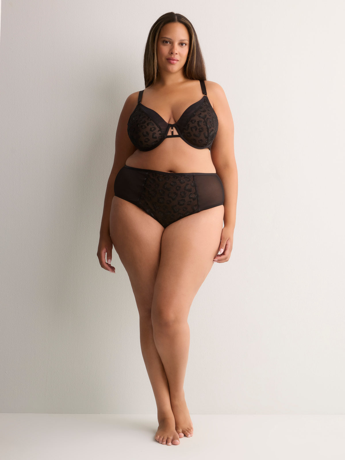 Sexy Black Unlined Plunge Bra with Cheetah Embroidery - Déesse Collection