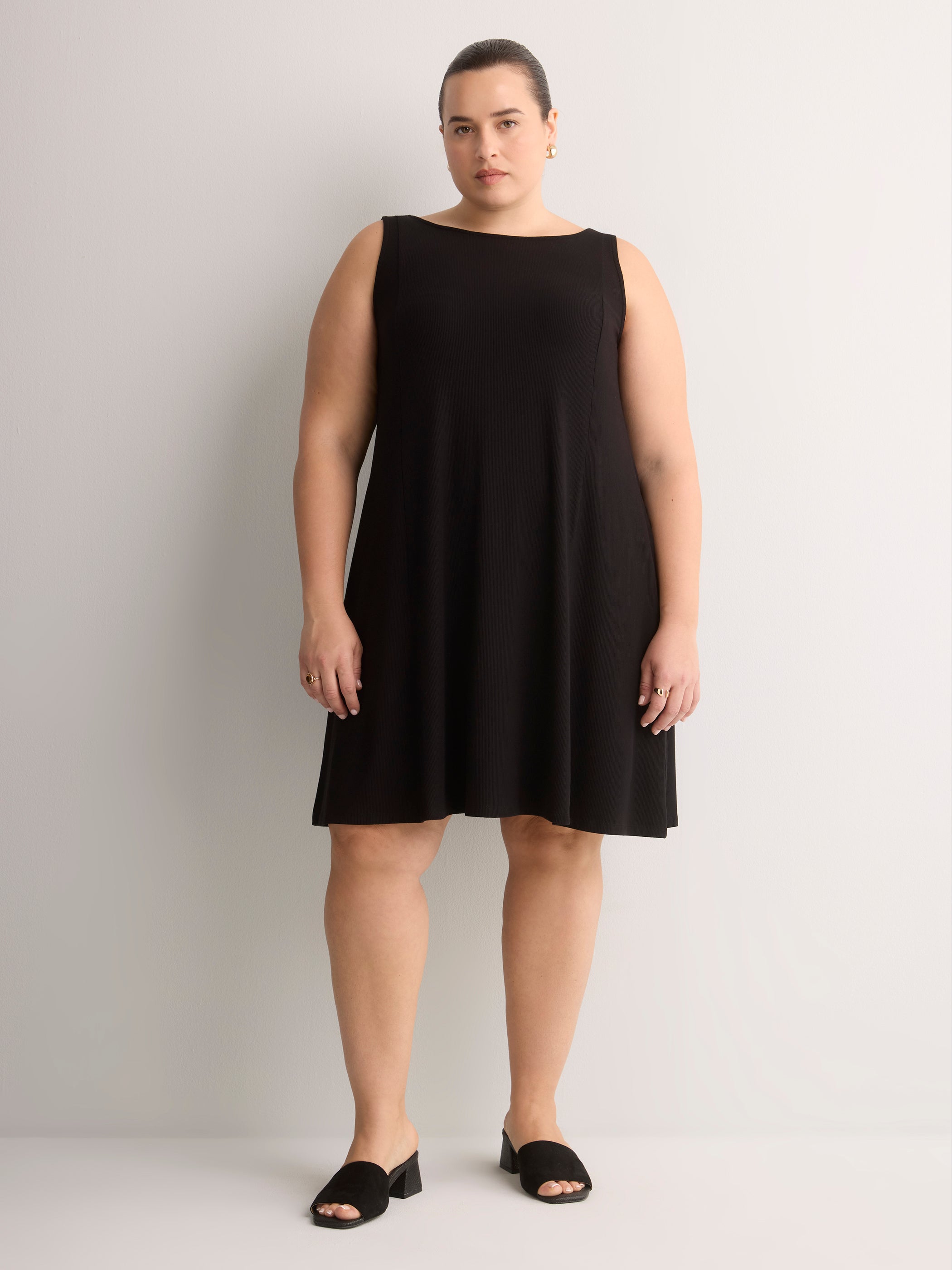 Responsible, Ribbed Sleeveless Boat Neck Swing Dress