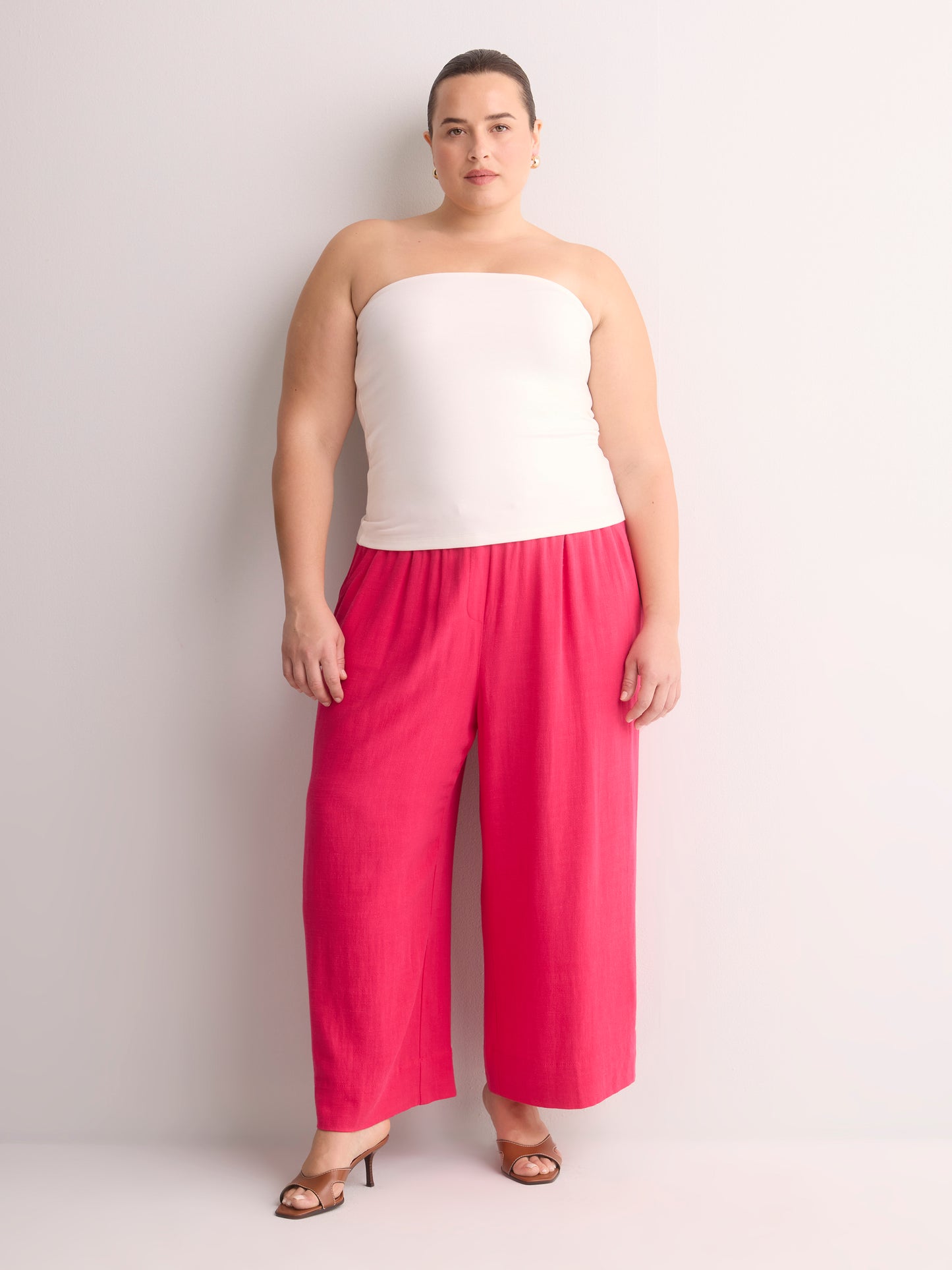 Linen-Blend Wide-Leg Crop Pant with Drawstring at Waistband