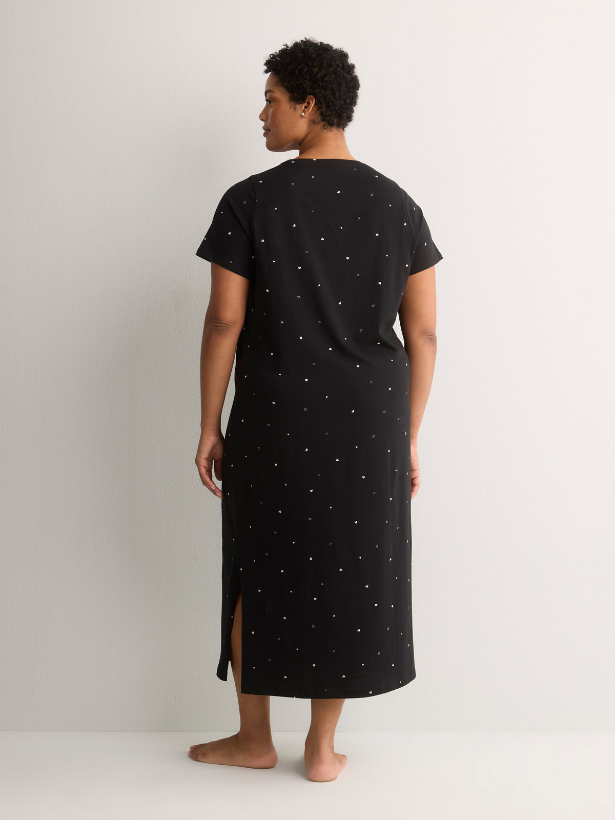 Black Heart-Print Long Short-Sleeve Sleepshirt - tiVOGLIO