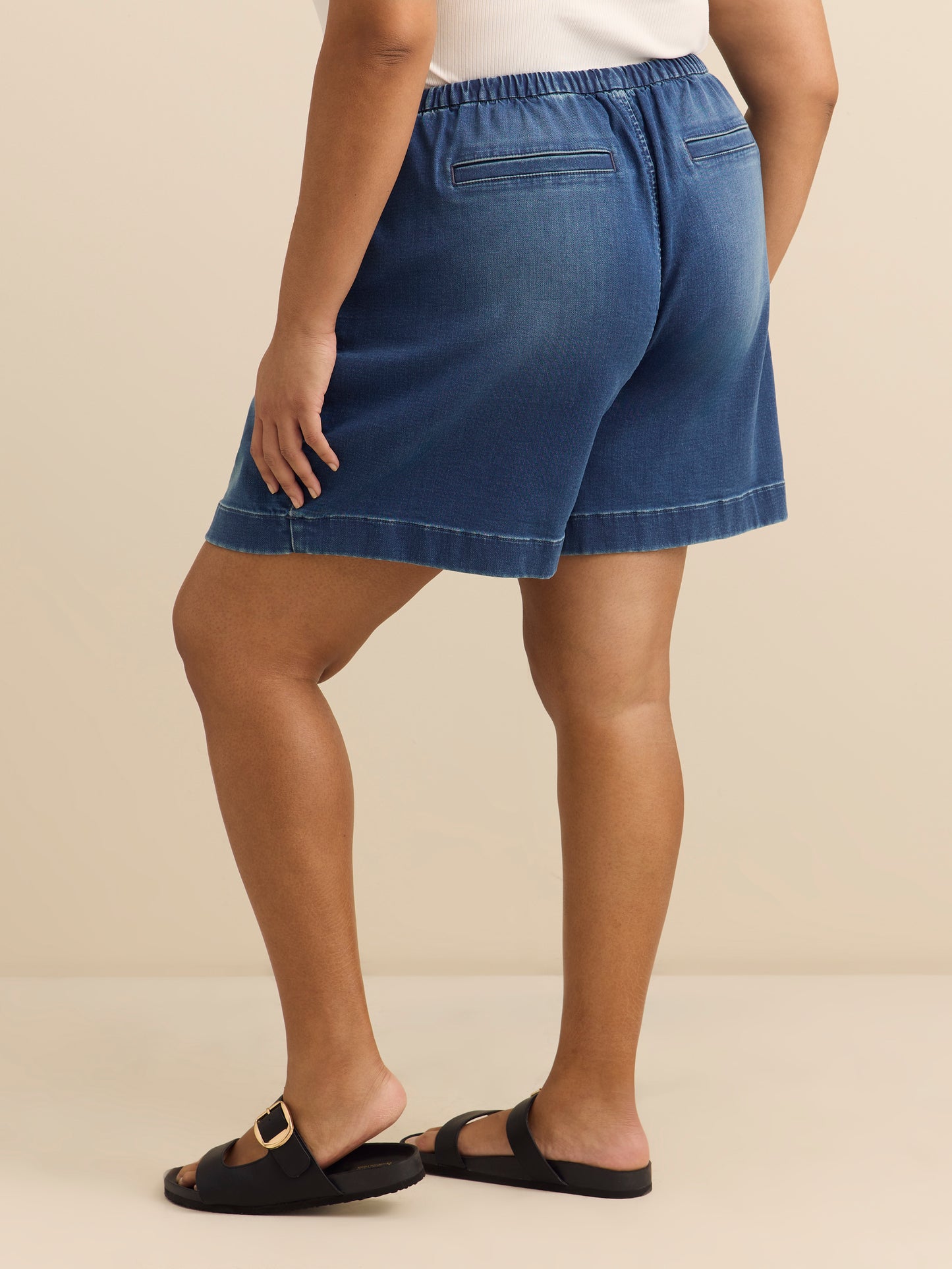 Mid-Rise Knit Denim Shorts - d/C Jeans