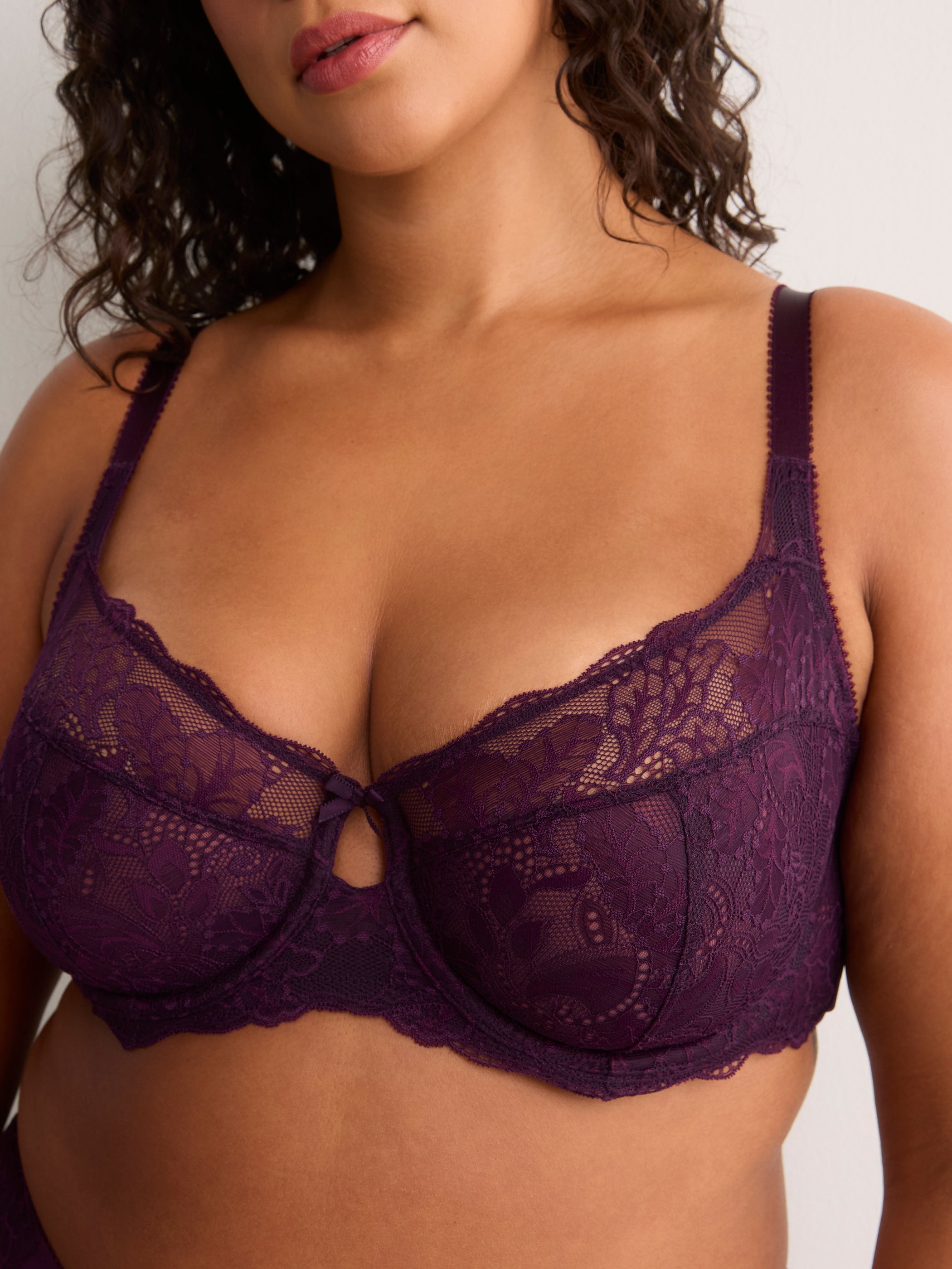 Purple Lace Unlined T-Cup Underwire Bra - Déesse