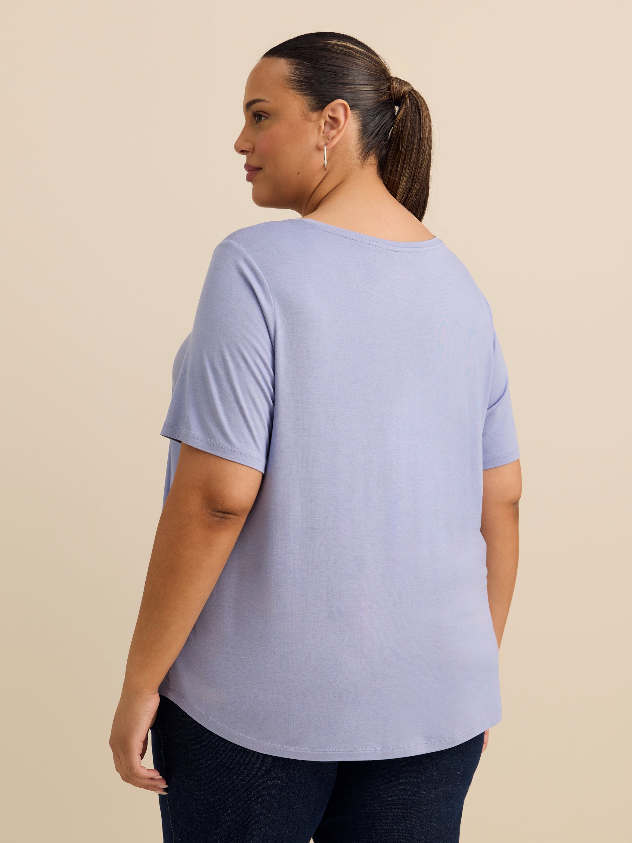 Modern-Fit Crewneck Tee