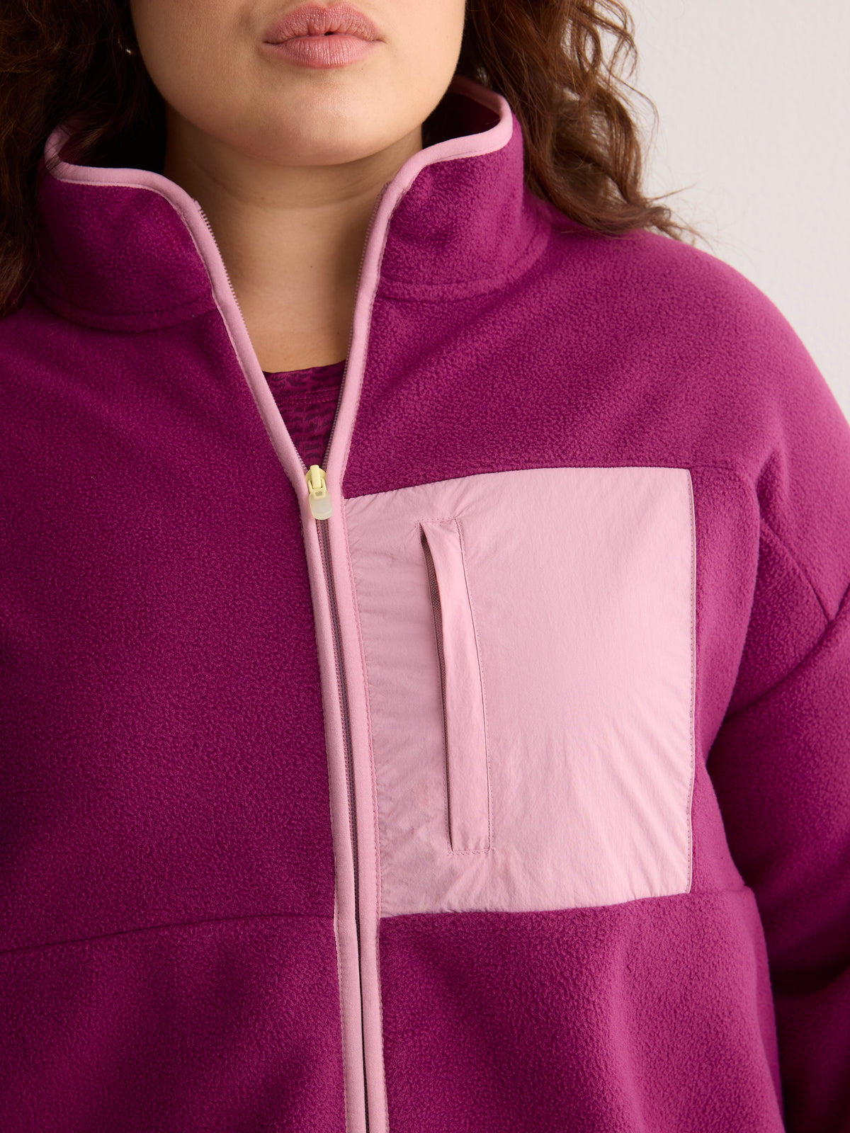 Short Polar Fleece Jacket with Contrast Trim - Active Zone