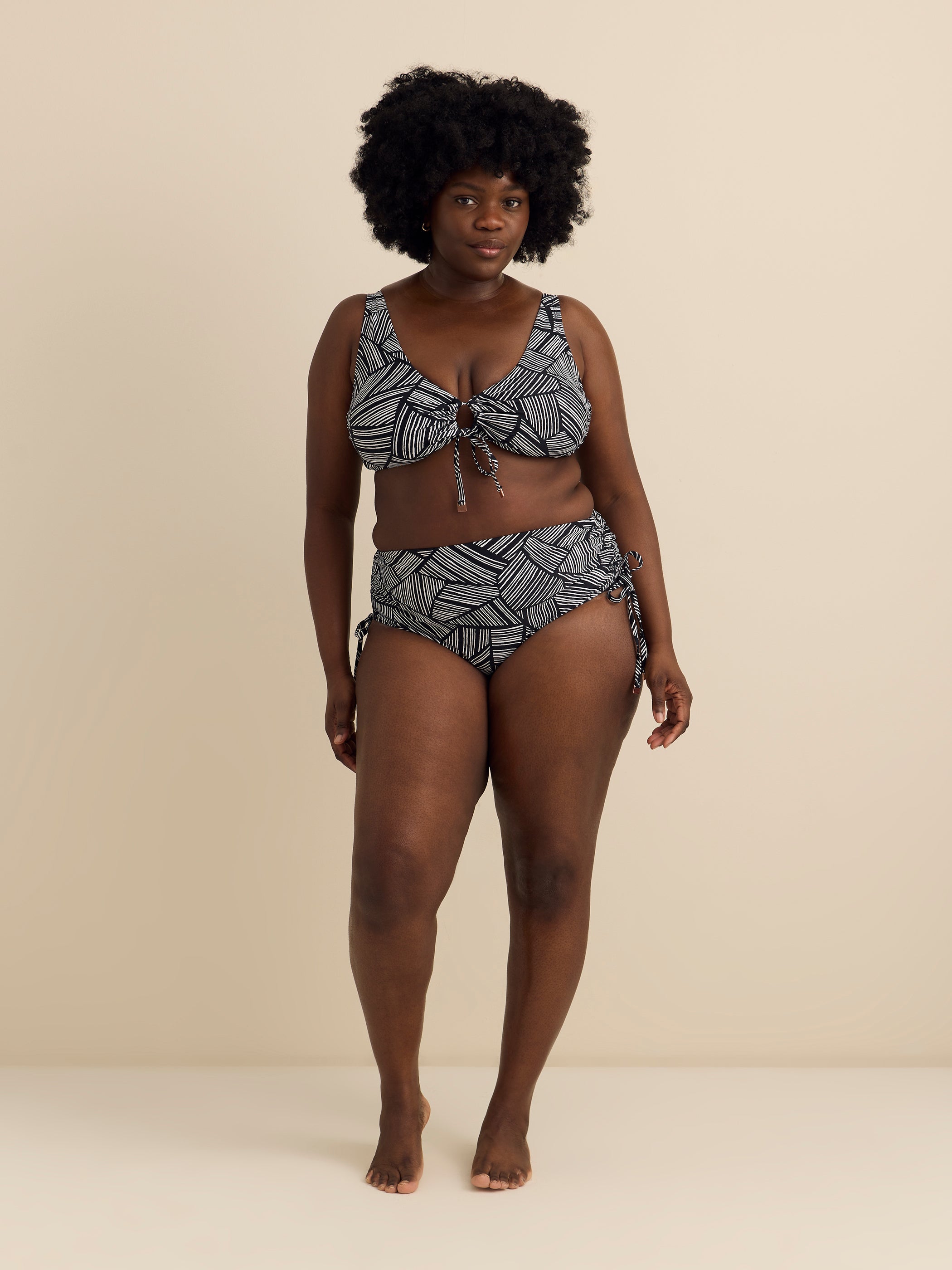 Culotte de maillot noire taille haute Montevideo à  motif géométrique - Raisins Curve