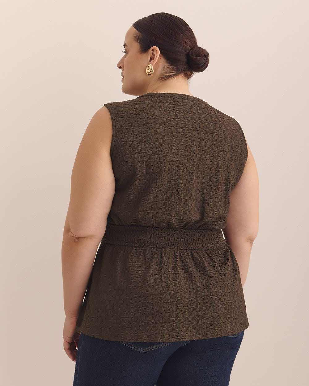 Haut froncé sans manches en tricot