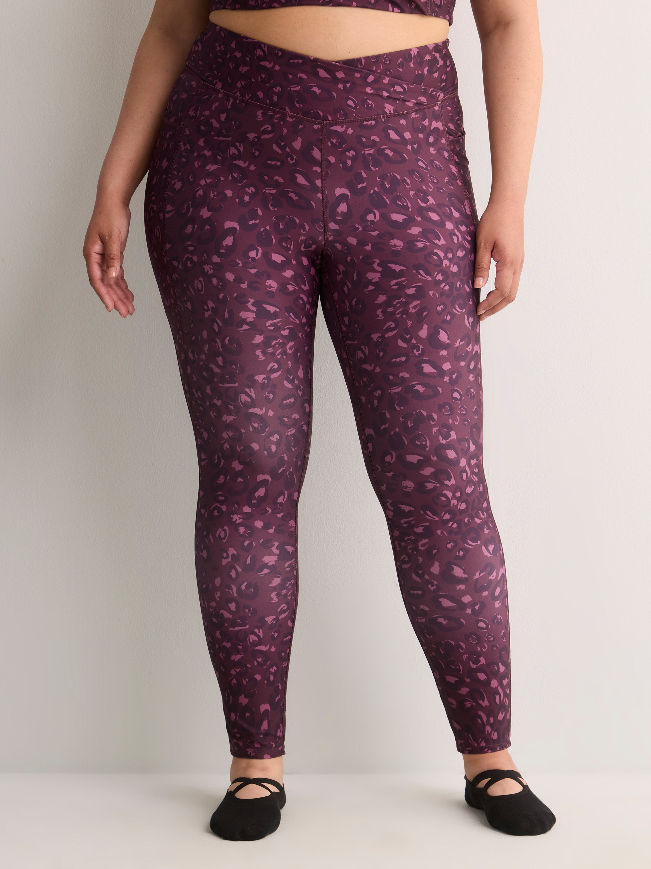 Responsible, Double Knit Crisscross Legging - Active Zone
