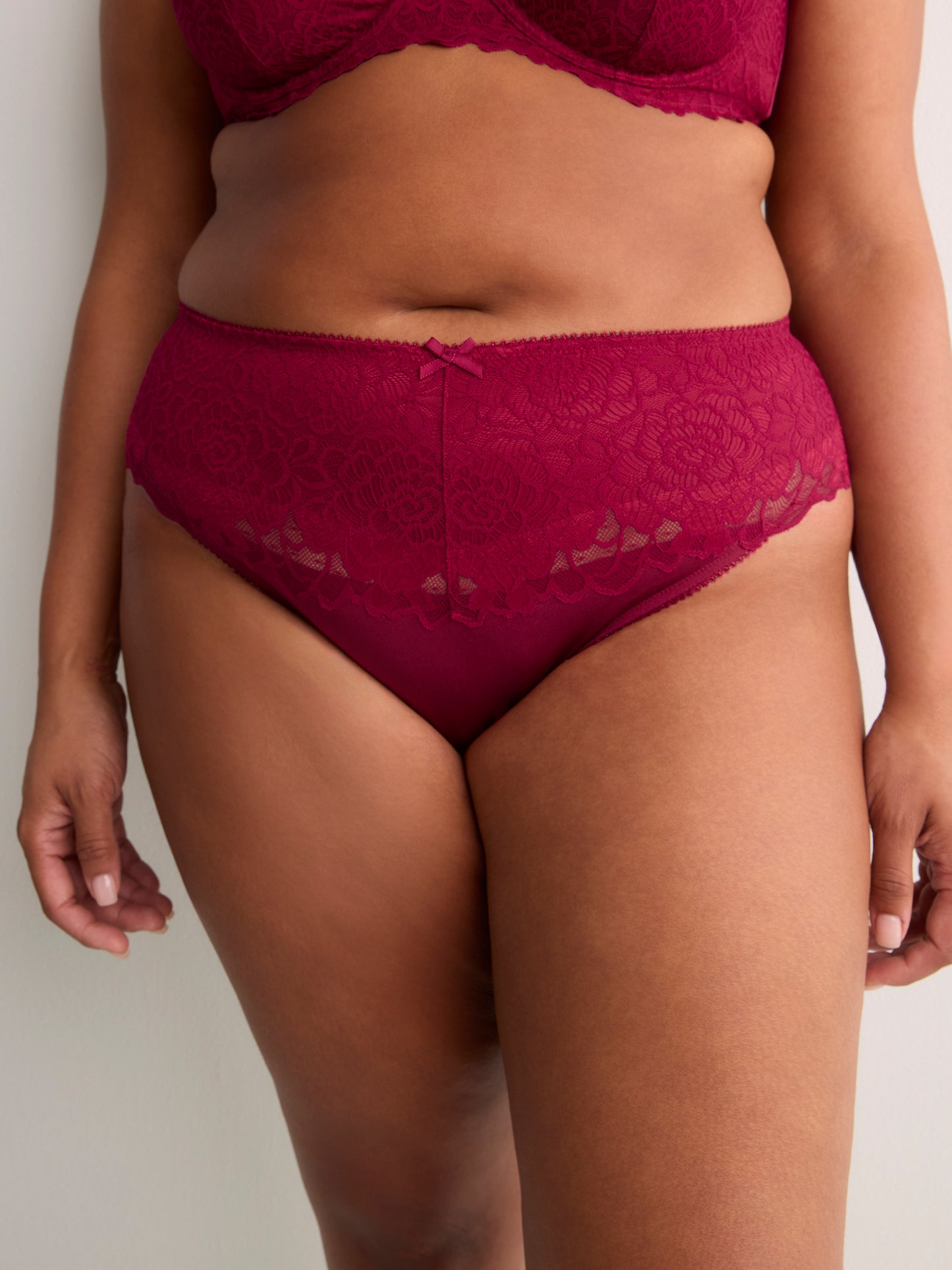Red Microfibre Thong with Wide Lace Waistband - Déesse