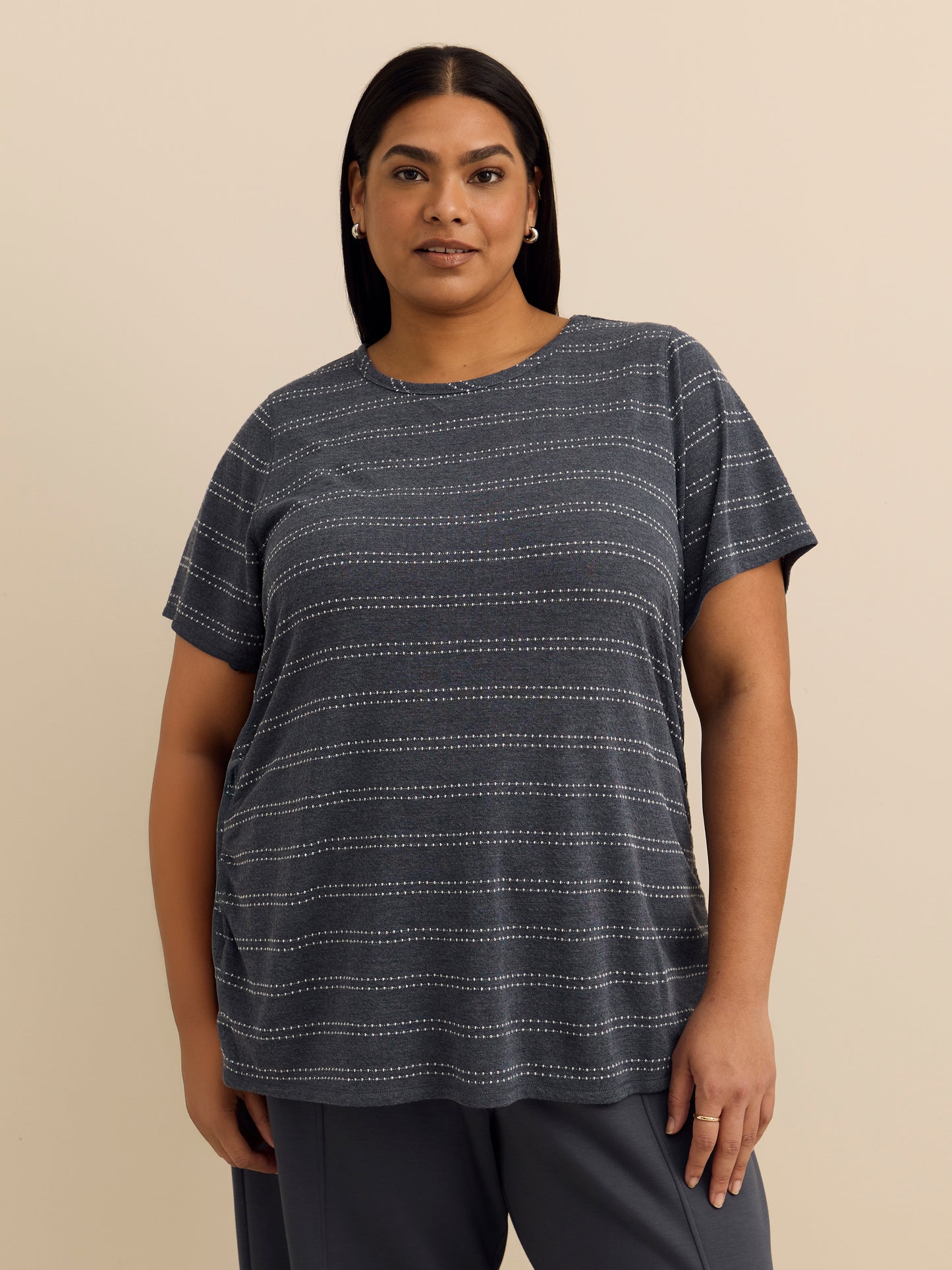 Crew-Neck T-Shirt with Side Sherring Detail - Active Zone