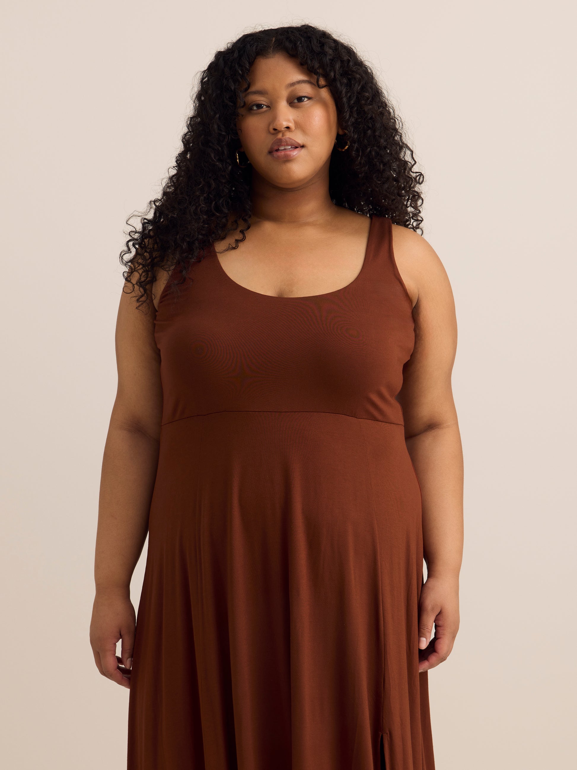 Responsible, Scoop Neck Sleeveless Dress with Slit