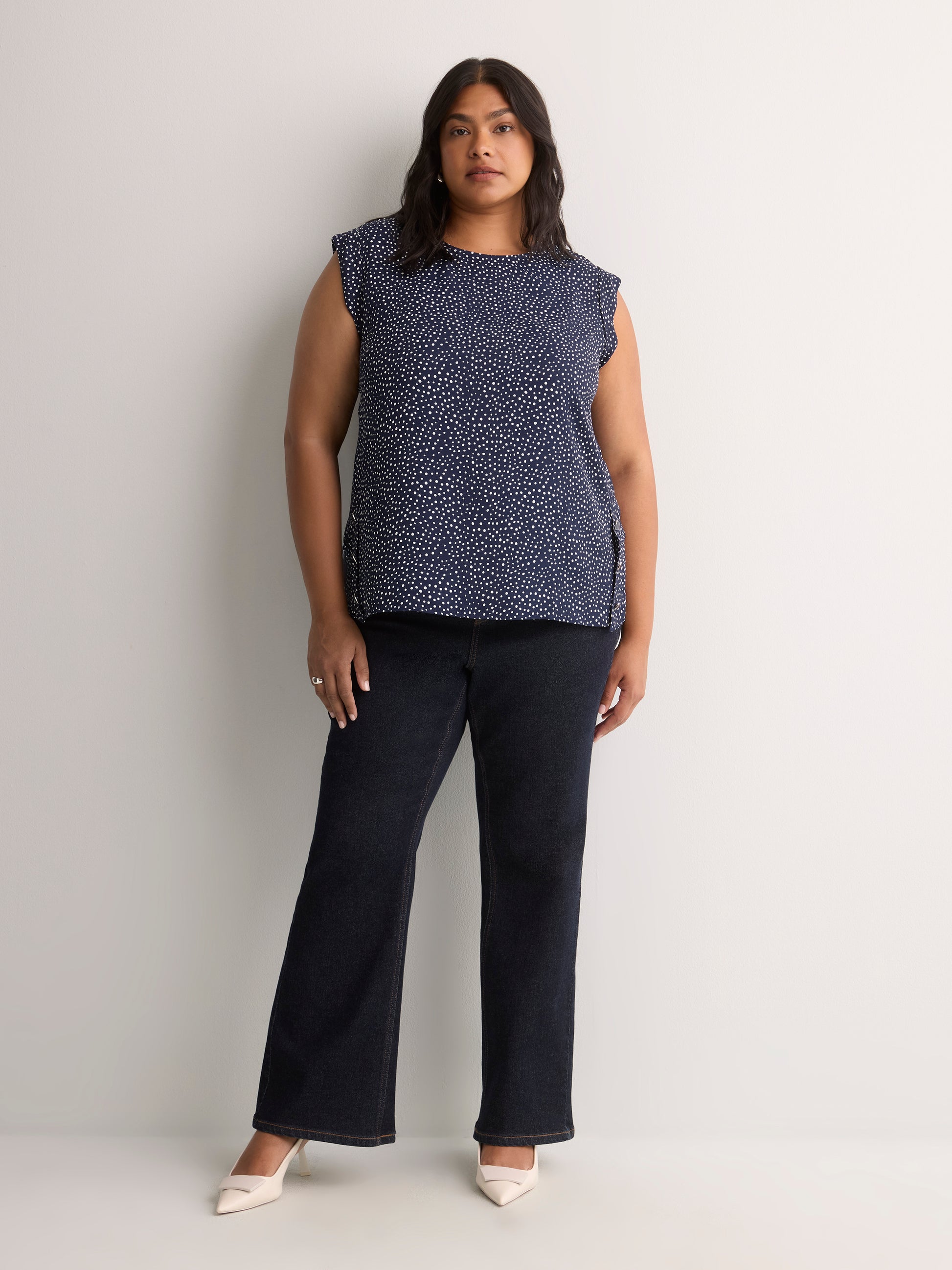 Responsible, Straight Extended-Sleeve Silky Blouse with Decorative Buttons