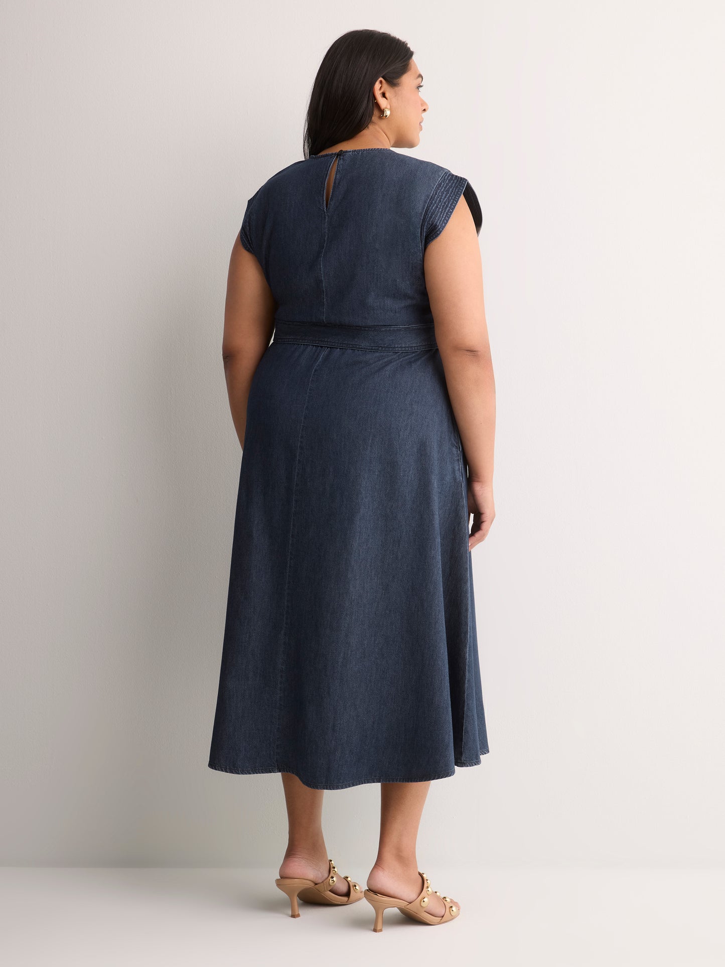 Dark Denim Sleeveless Crew-Neck Sash Midi Dress