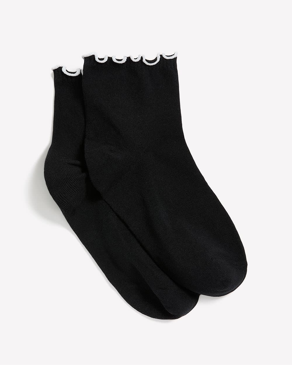 Ankle Socks with Contrasting Lettuce Edge