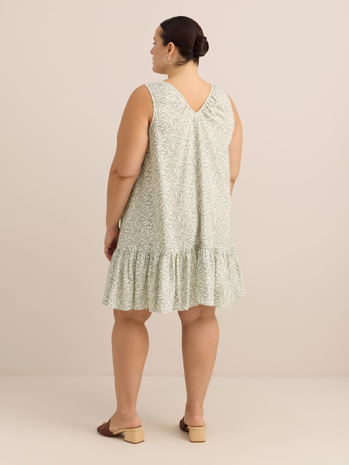Sleeveless V-Neck Pull-On Swing Dress